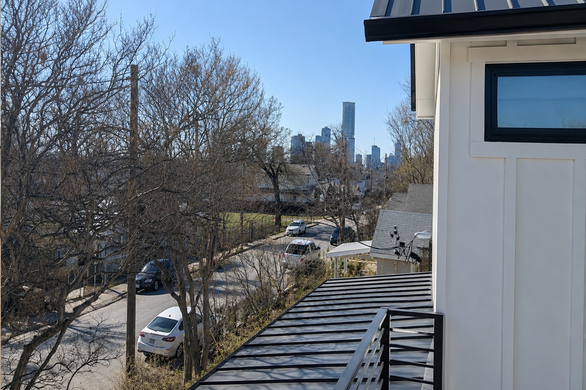 main property photo 11