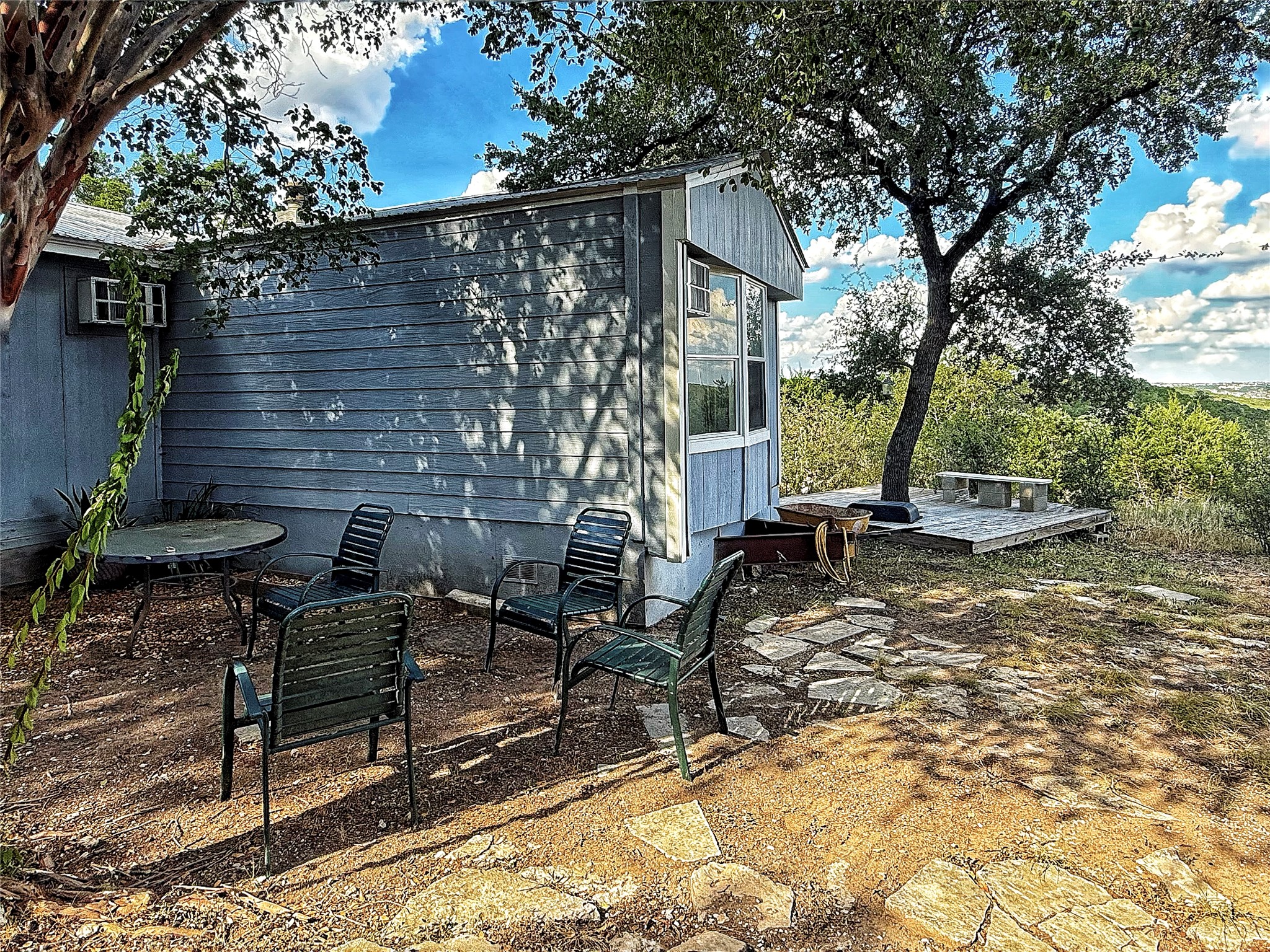 main property photo 9
