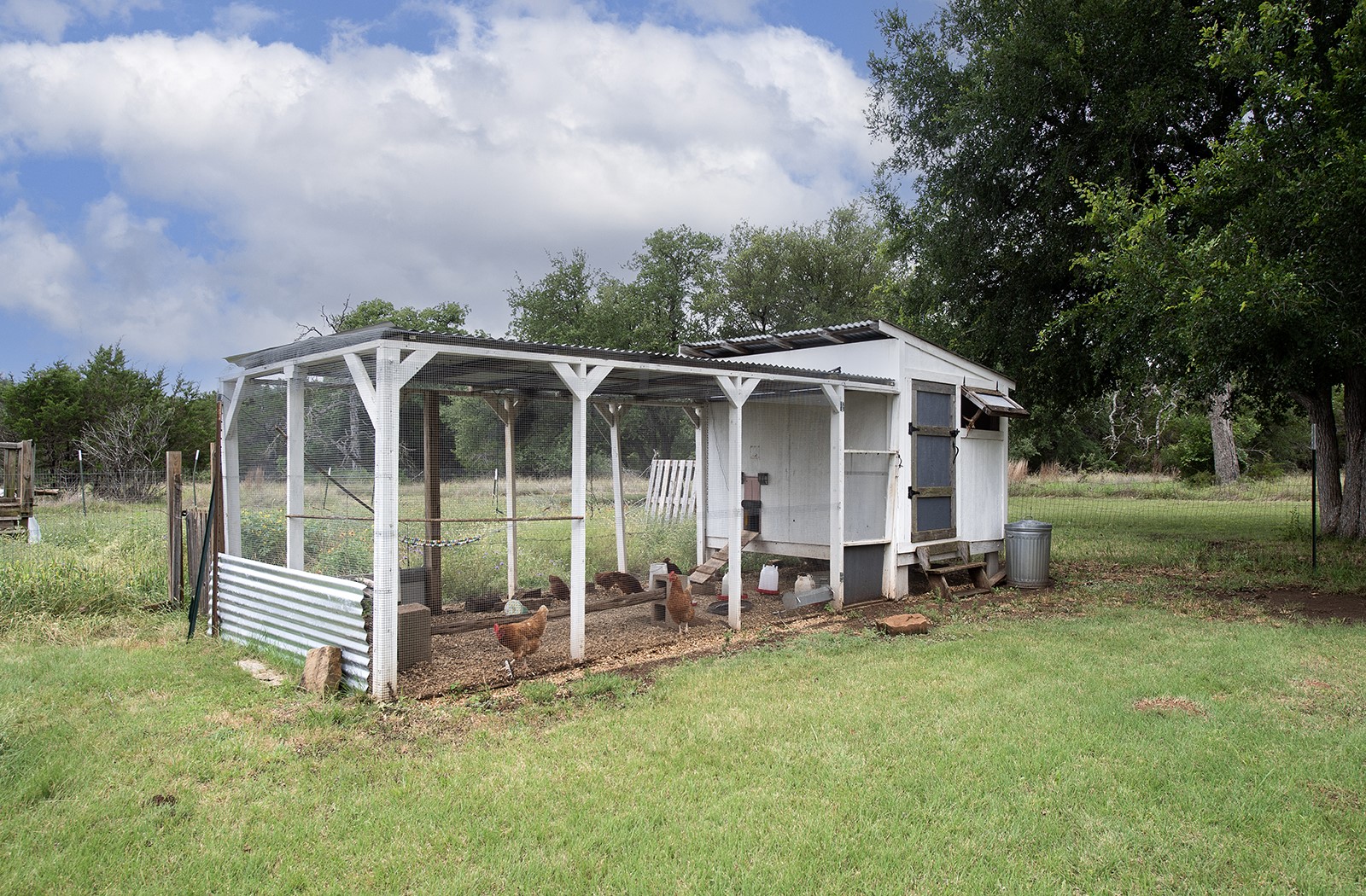 main property photo 30