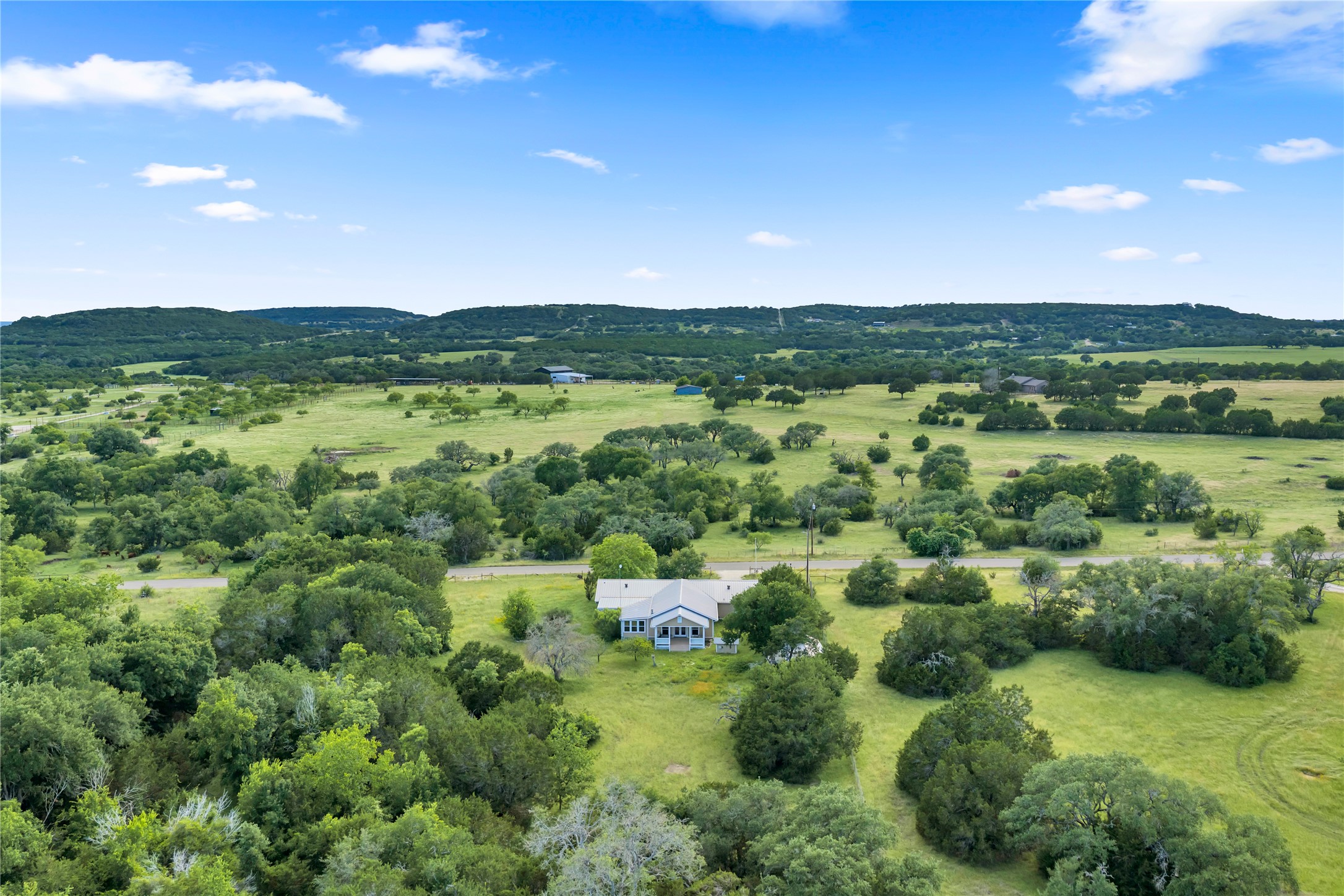 main property photo 38