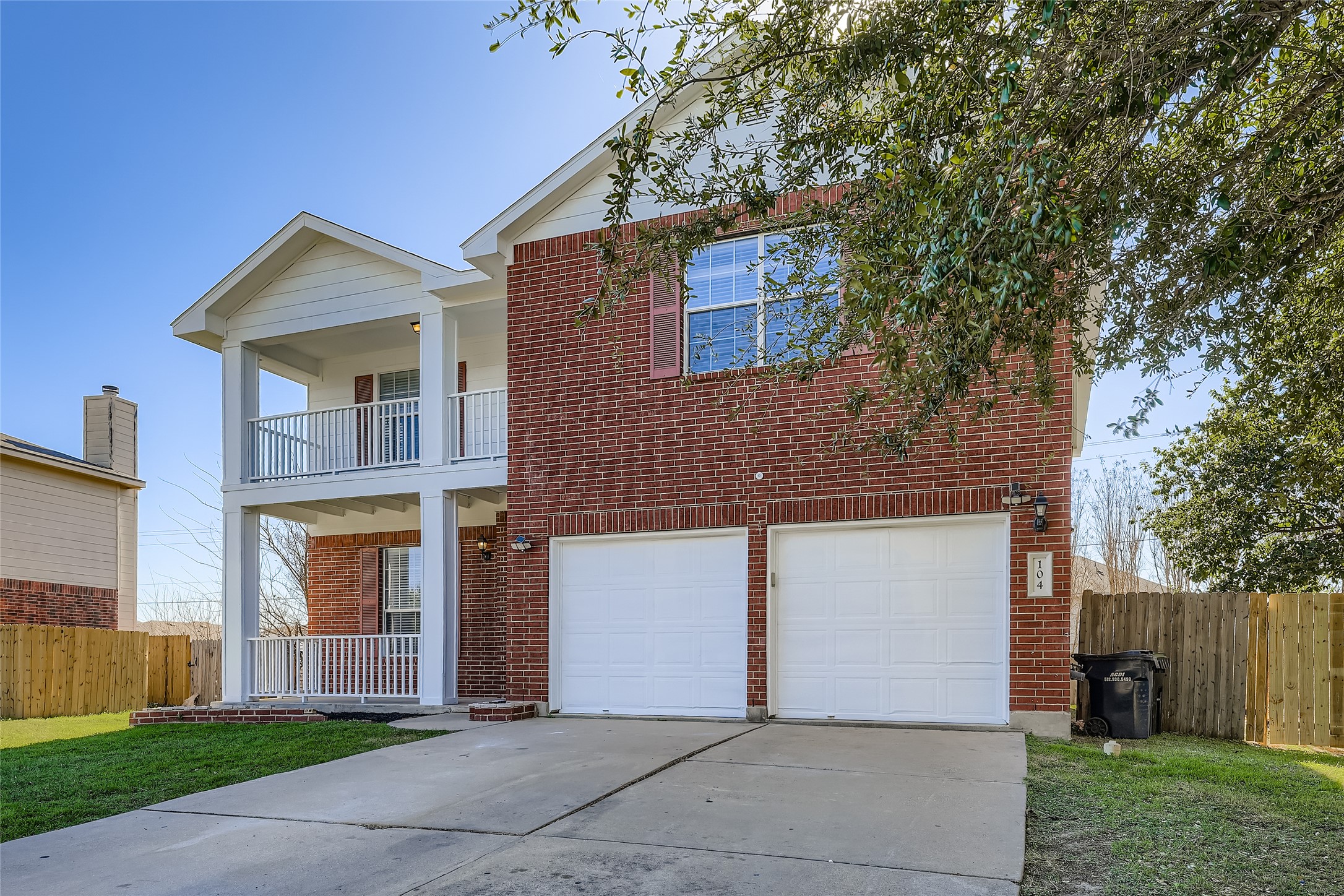 main property photo 4