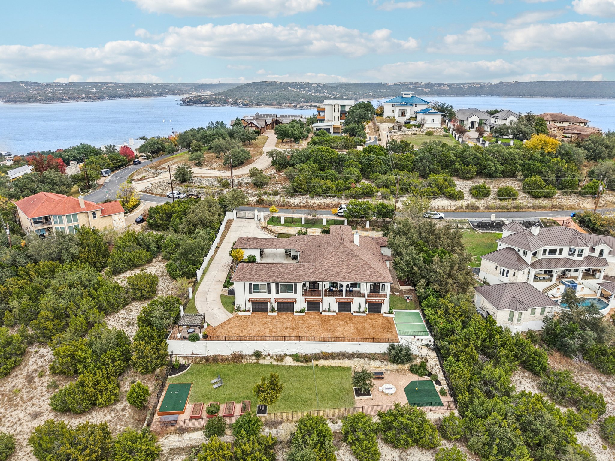 main property photo 27