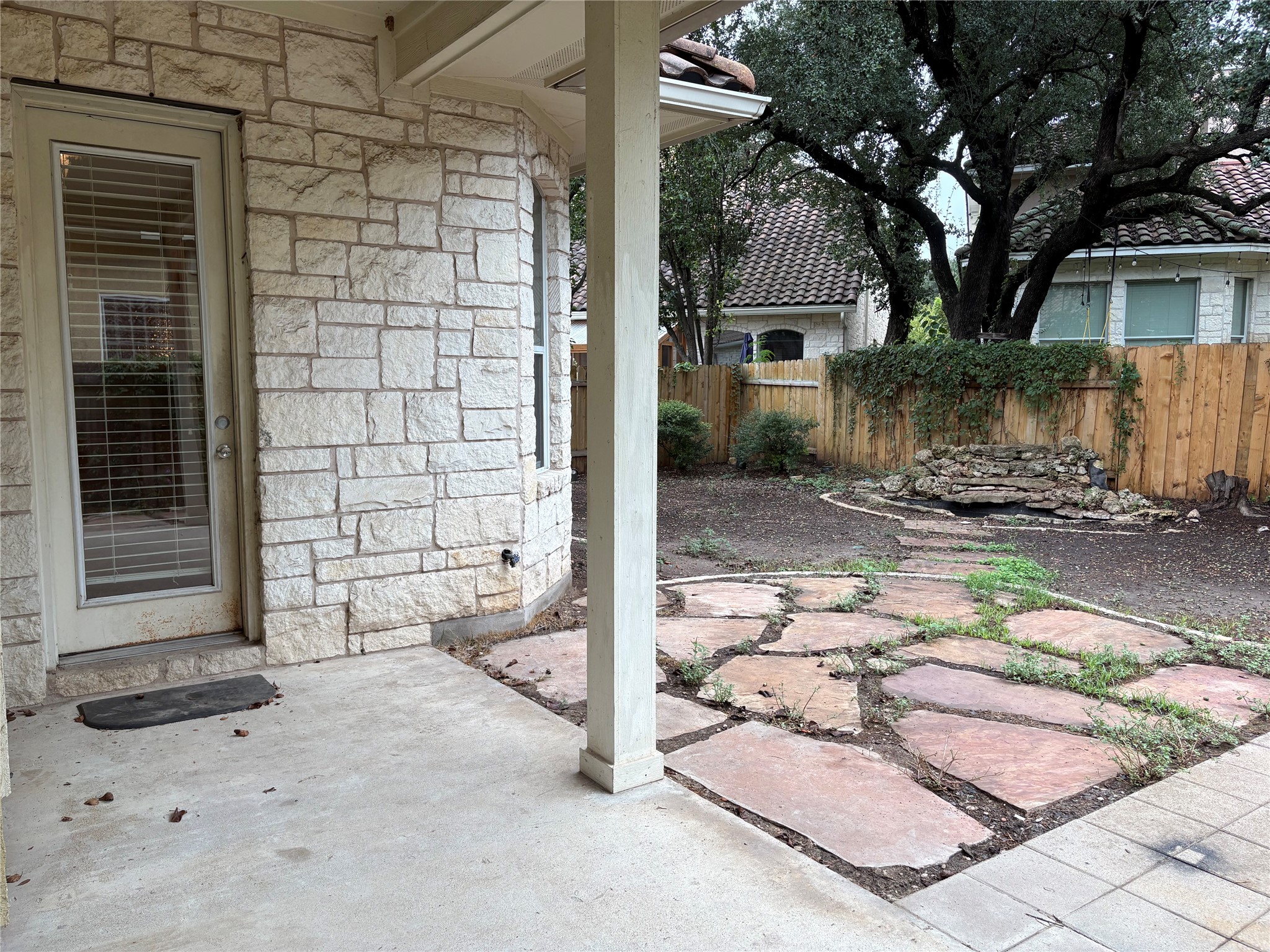 main property photo 35