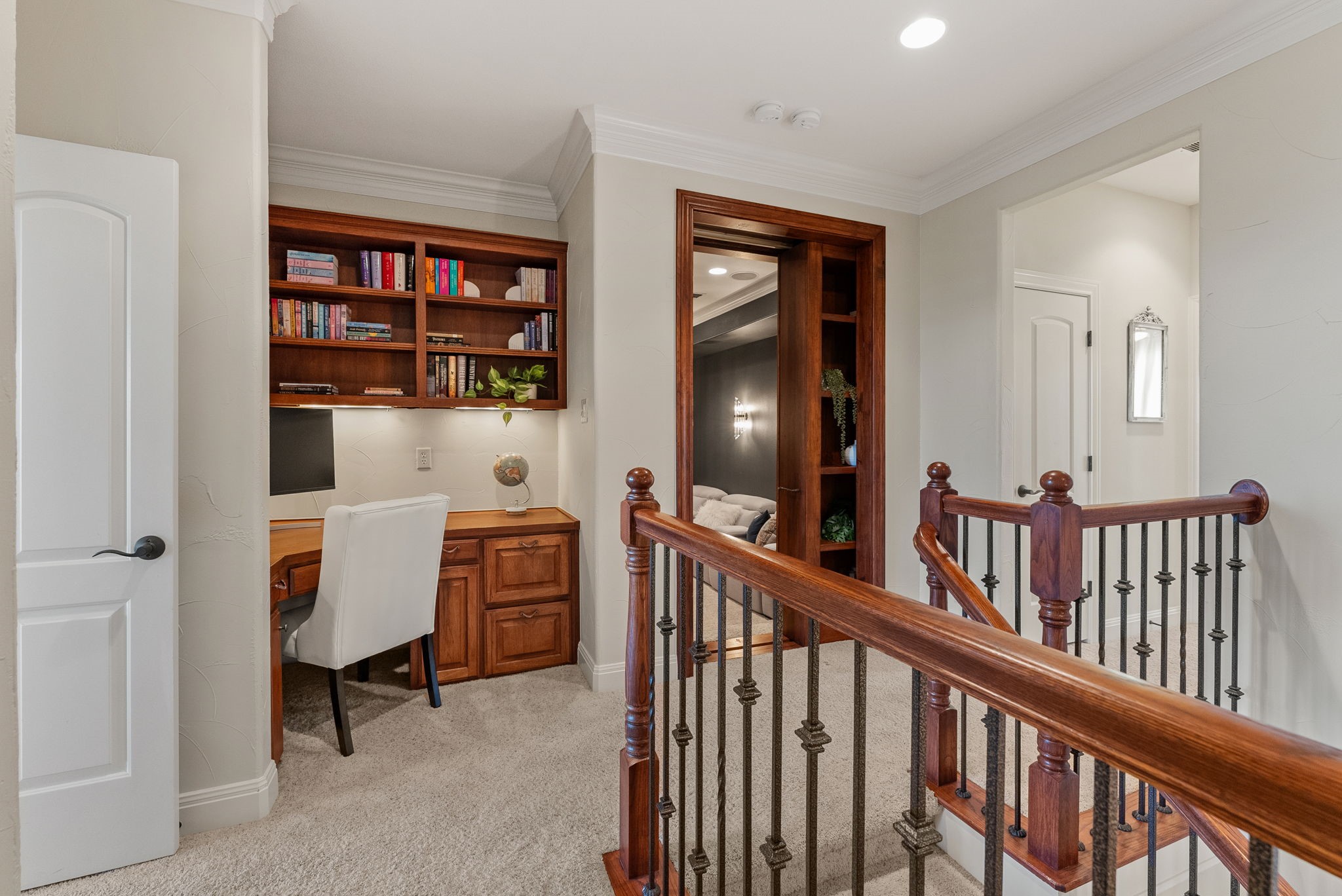 main property photo 23