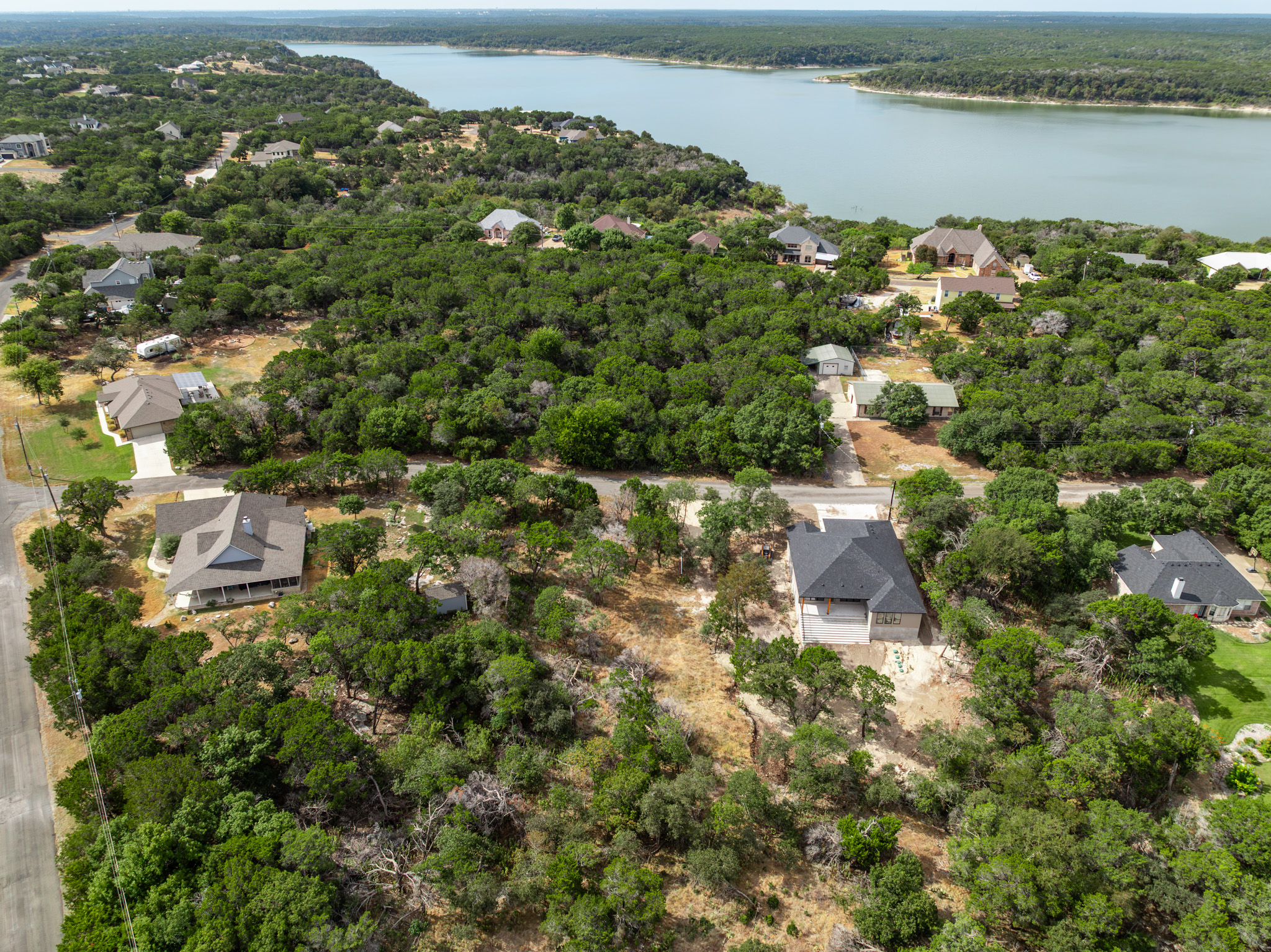 main property photo 17