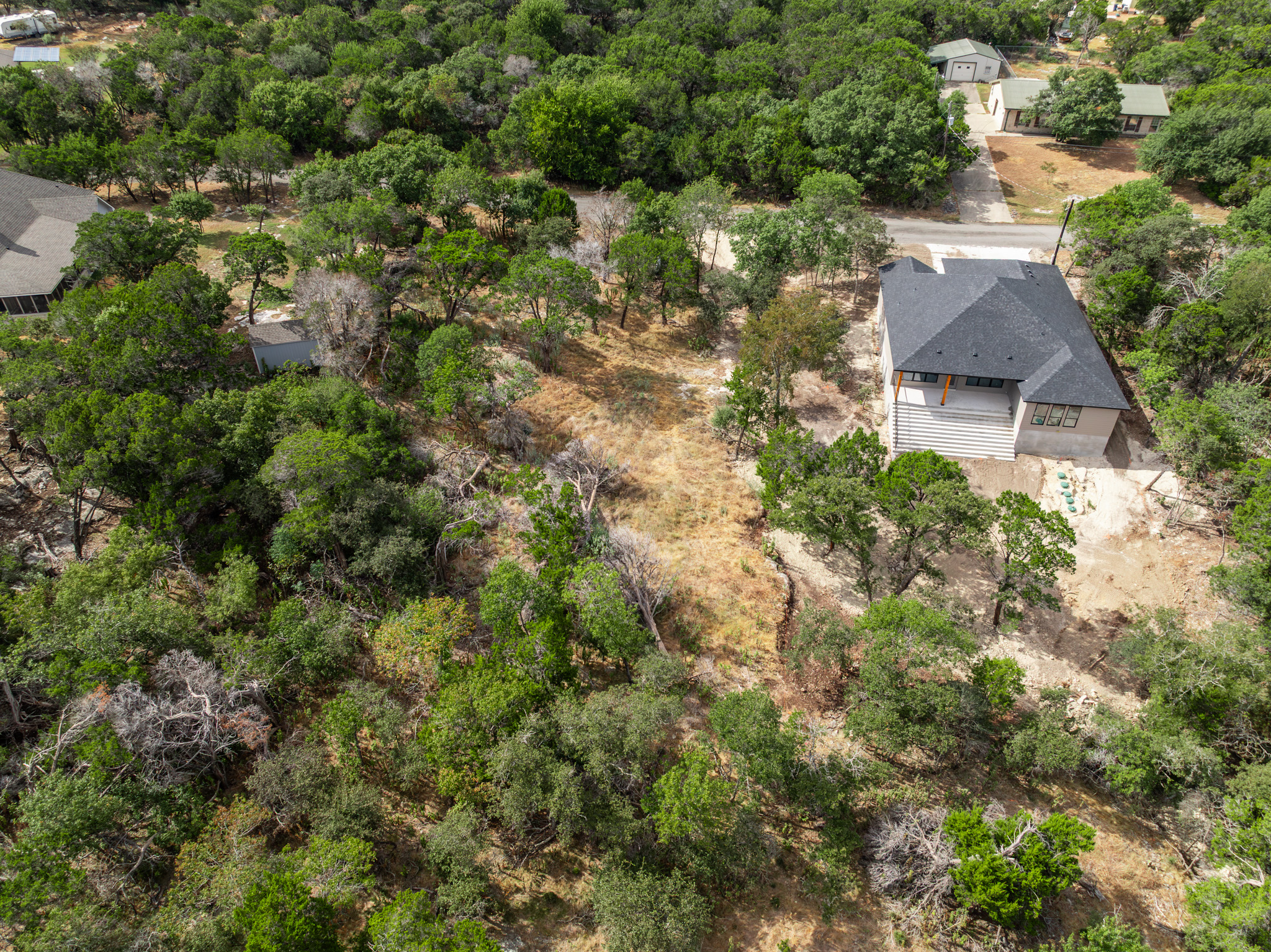 main property photo 19