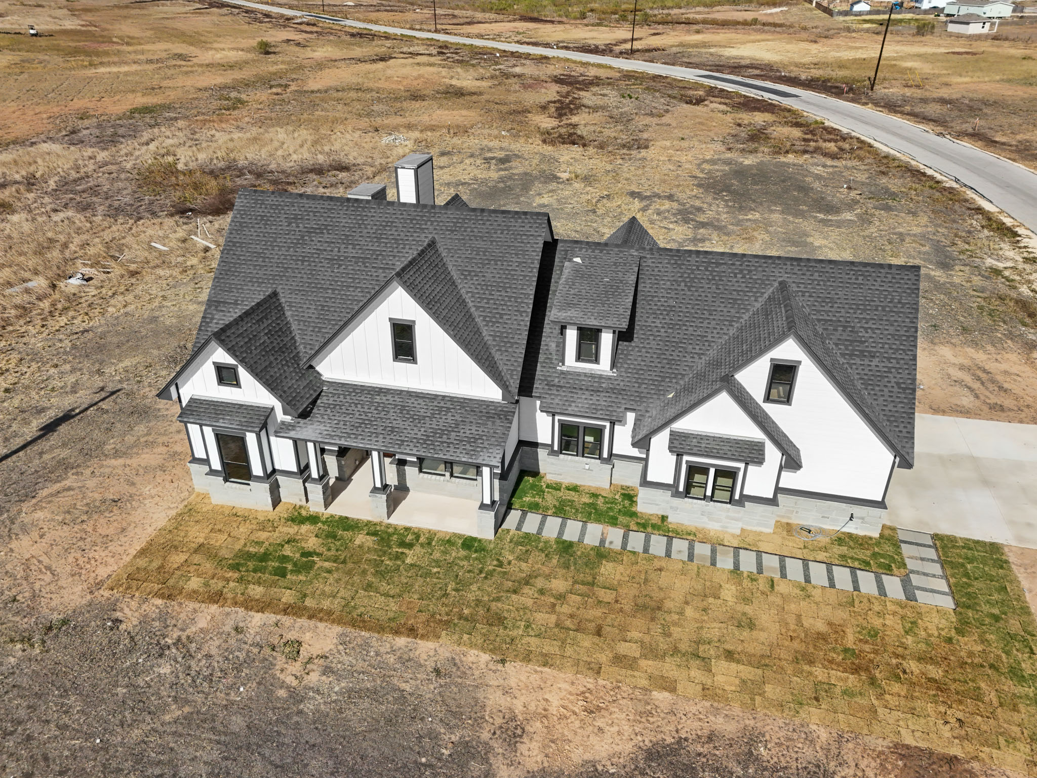 main property photo 29