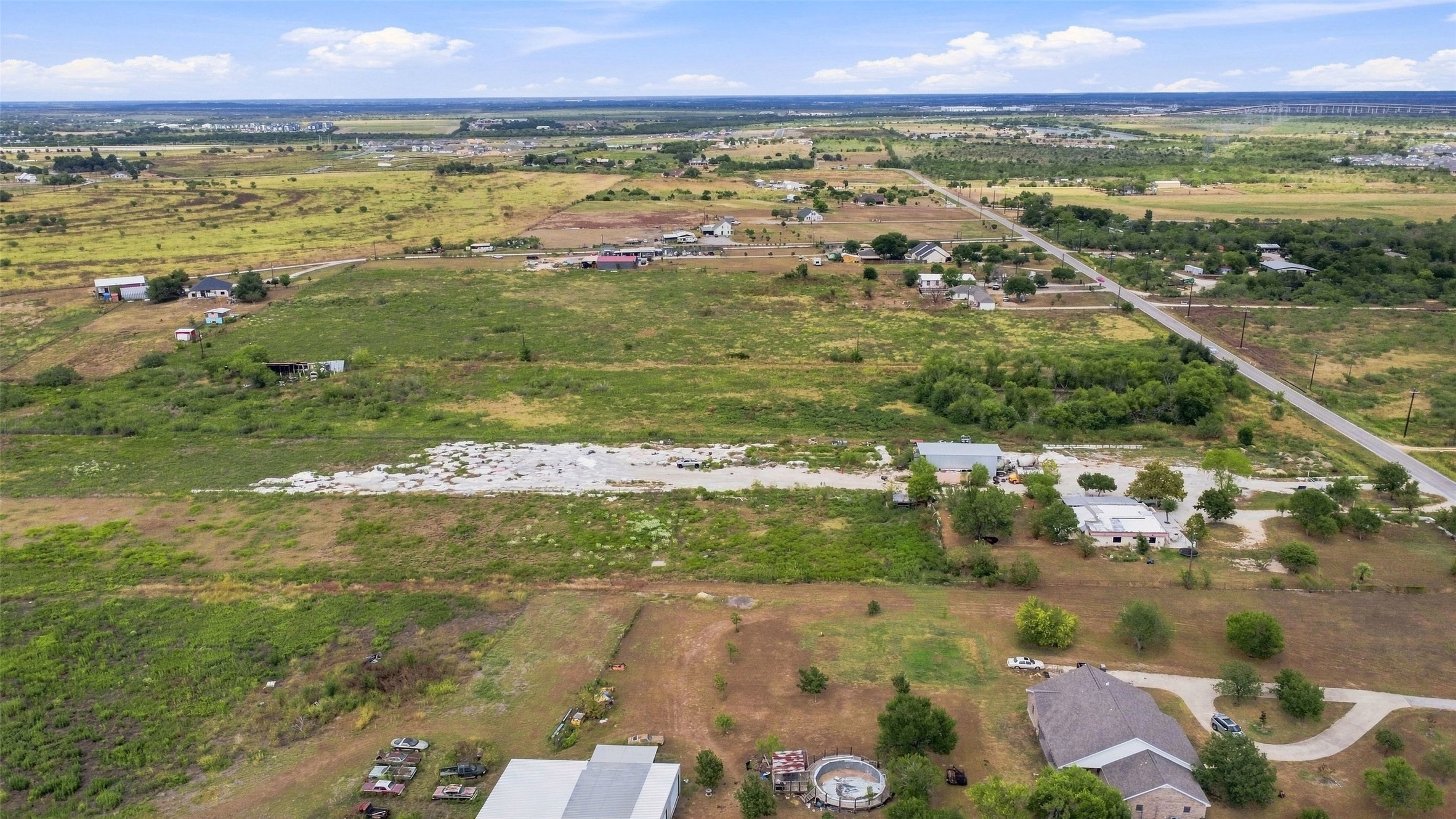 main property photo 10