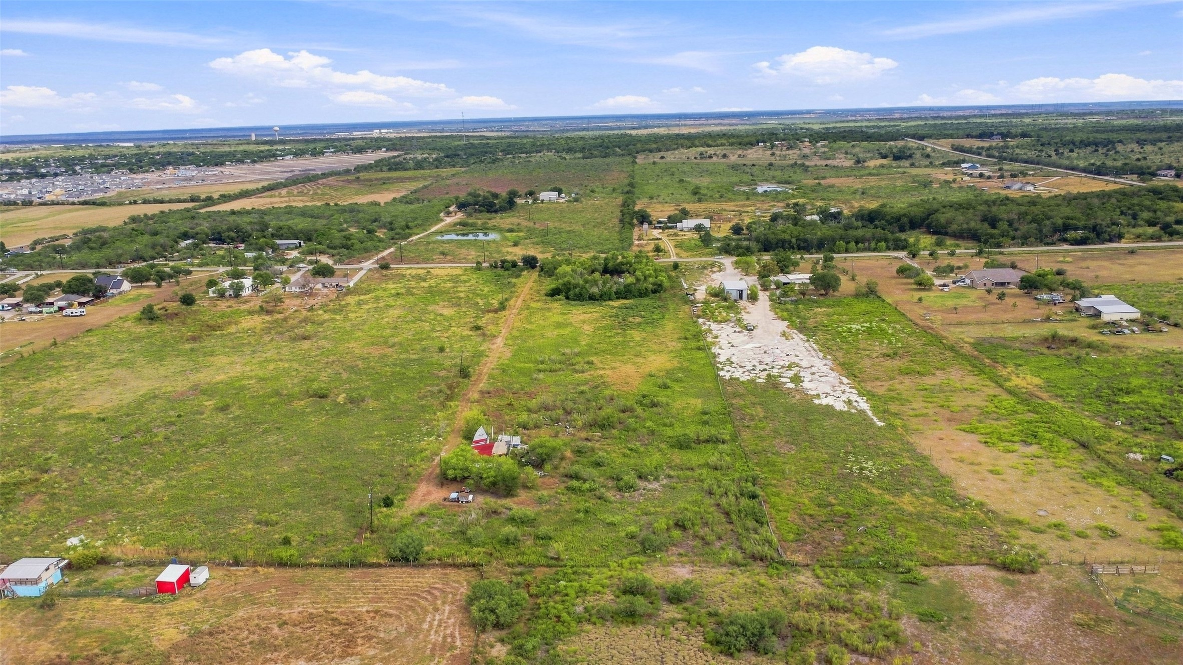 main property photo 14