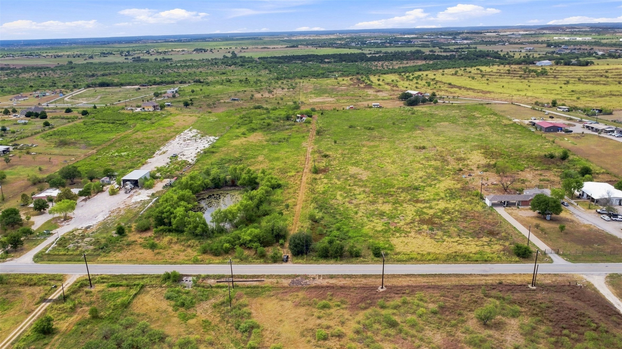 main property photo 22