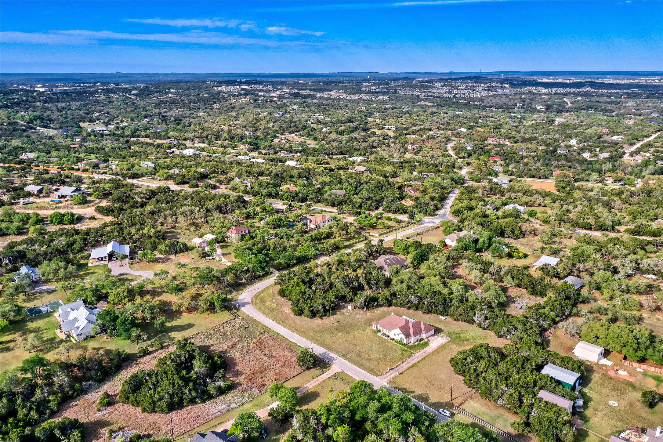 main property photo 11