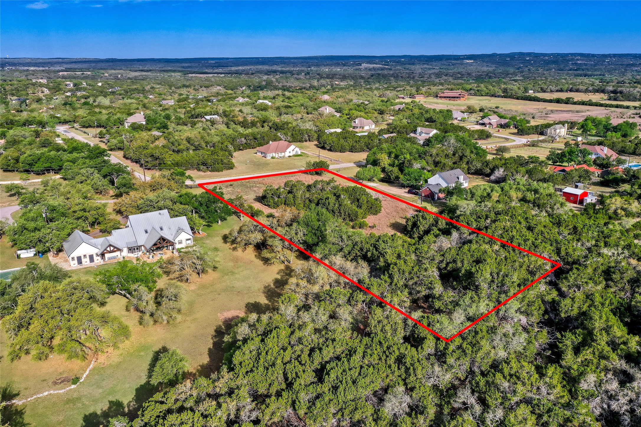 main property photo 4