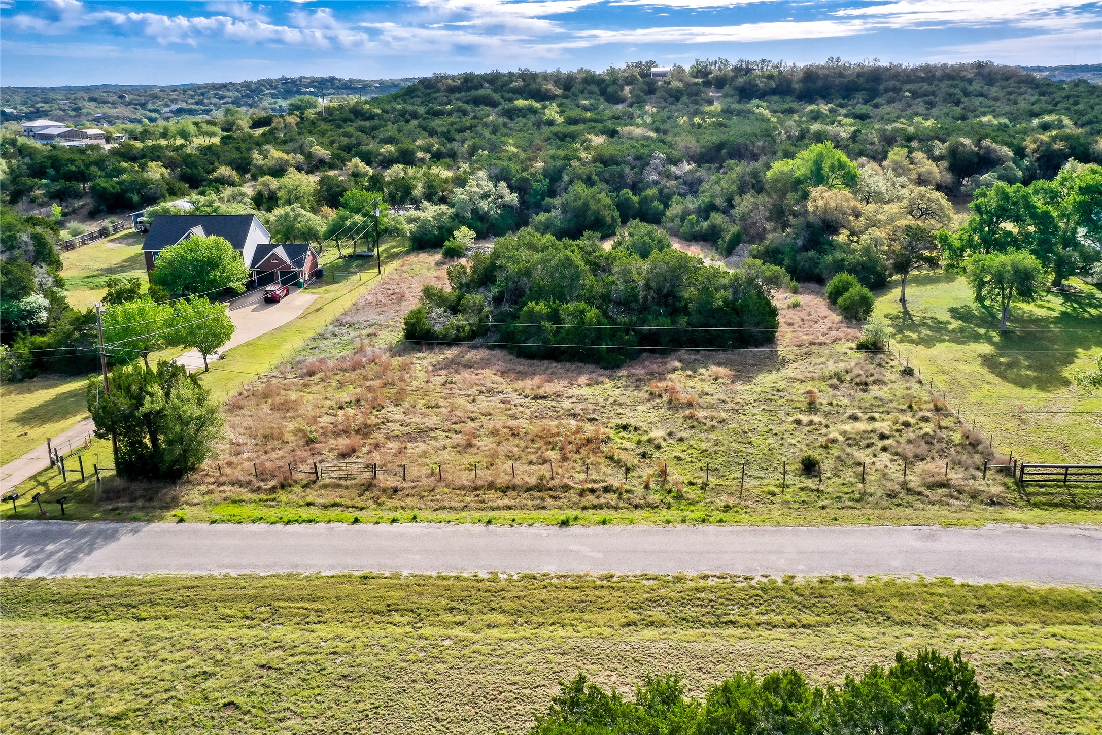 main property photo 6