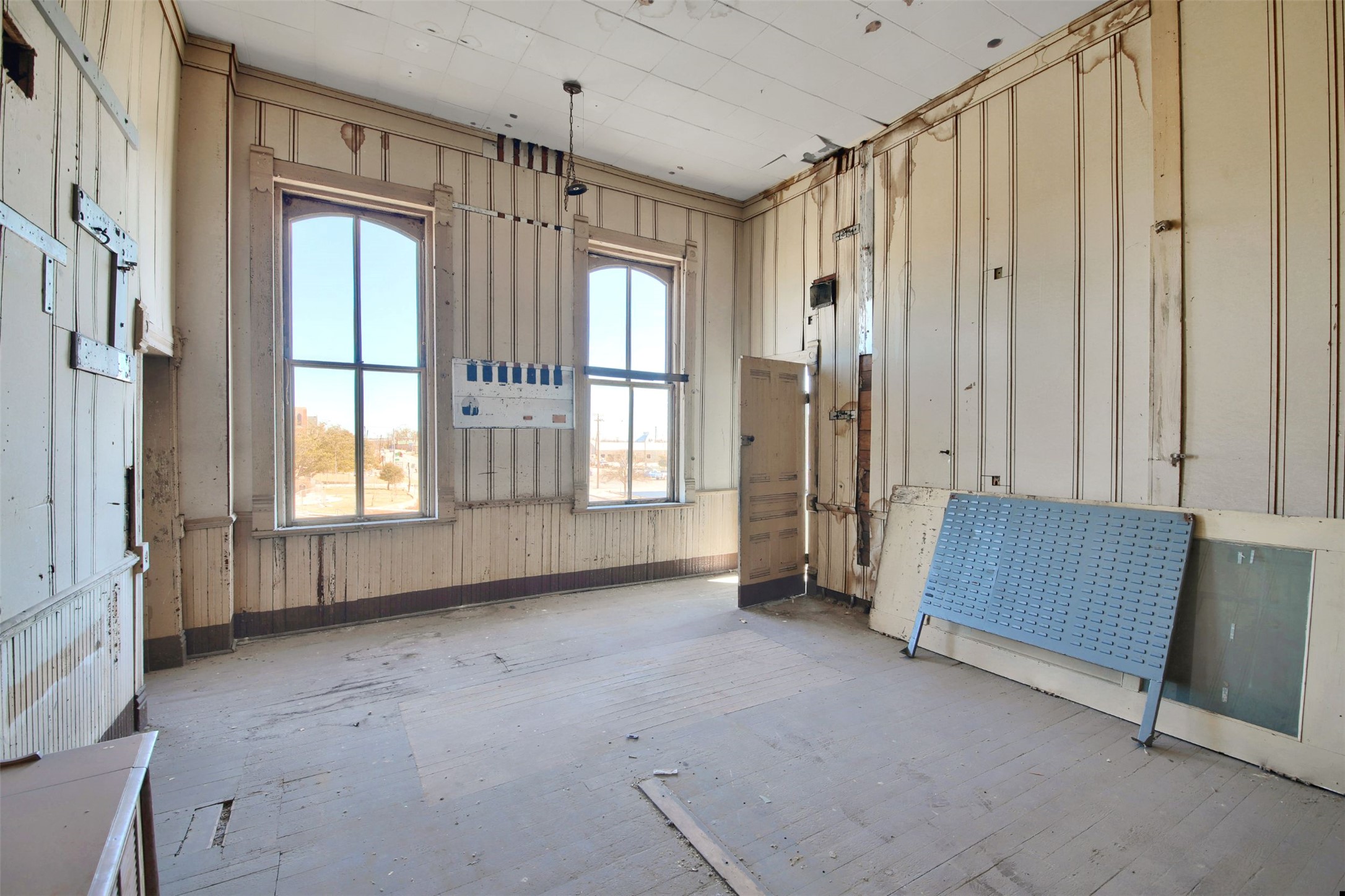 main property photo 17