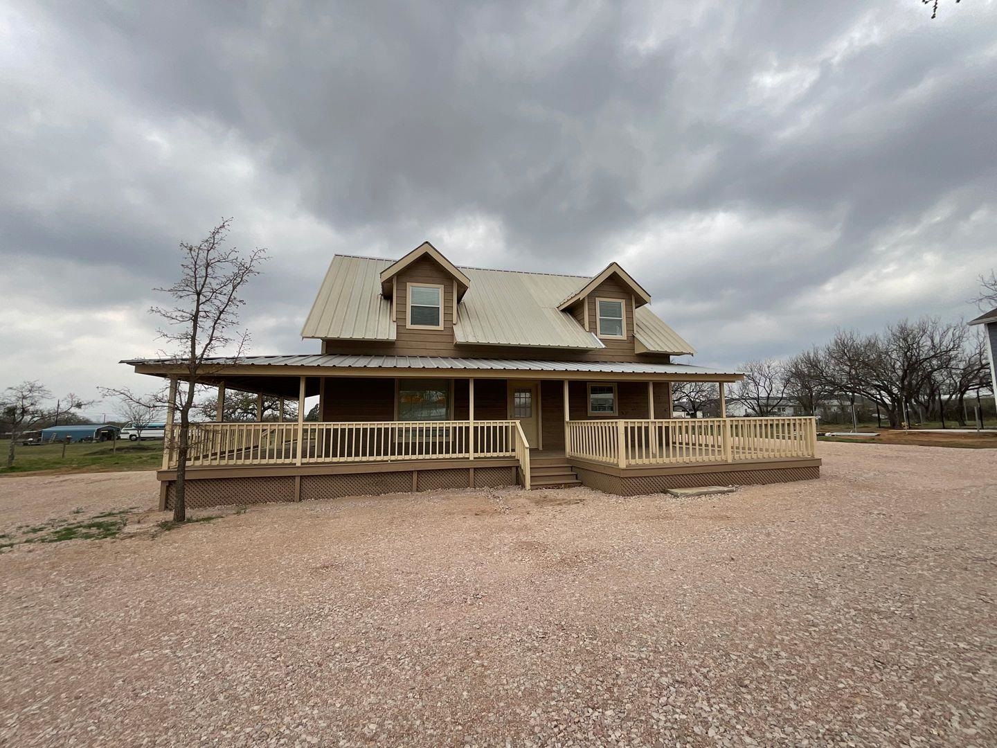 main property photo 19