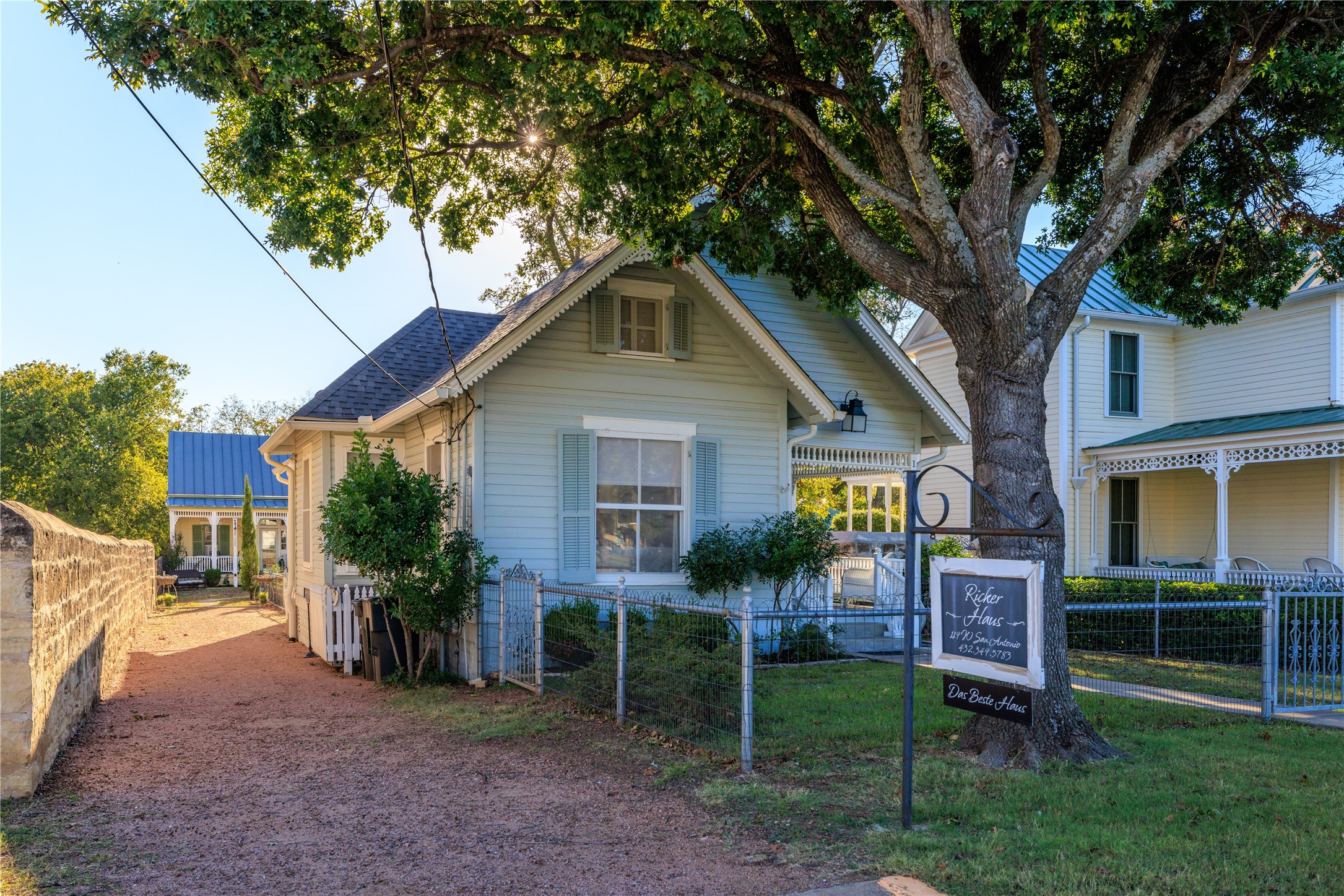 main property photo 2