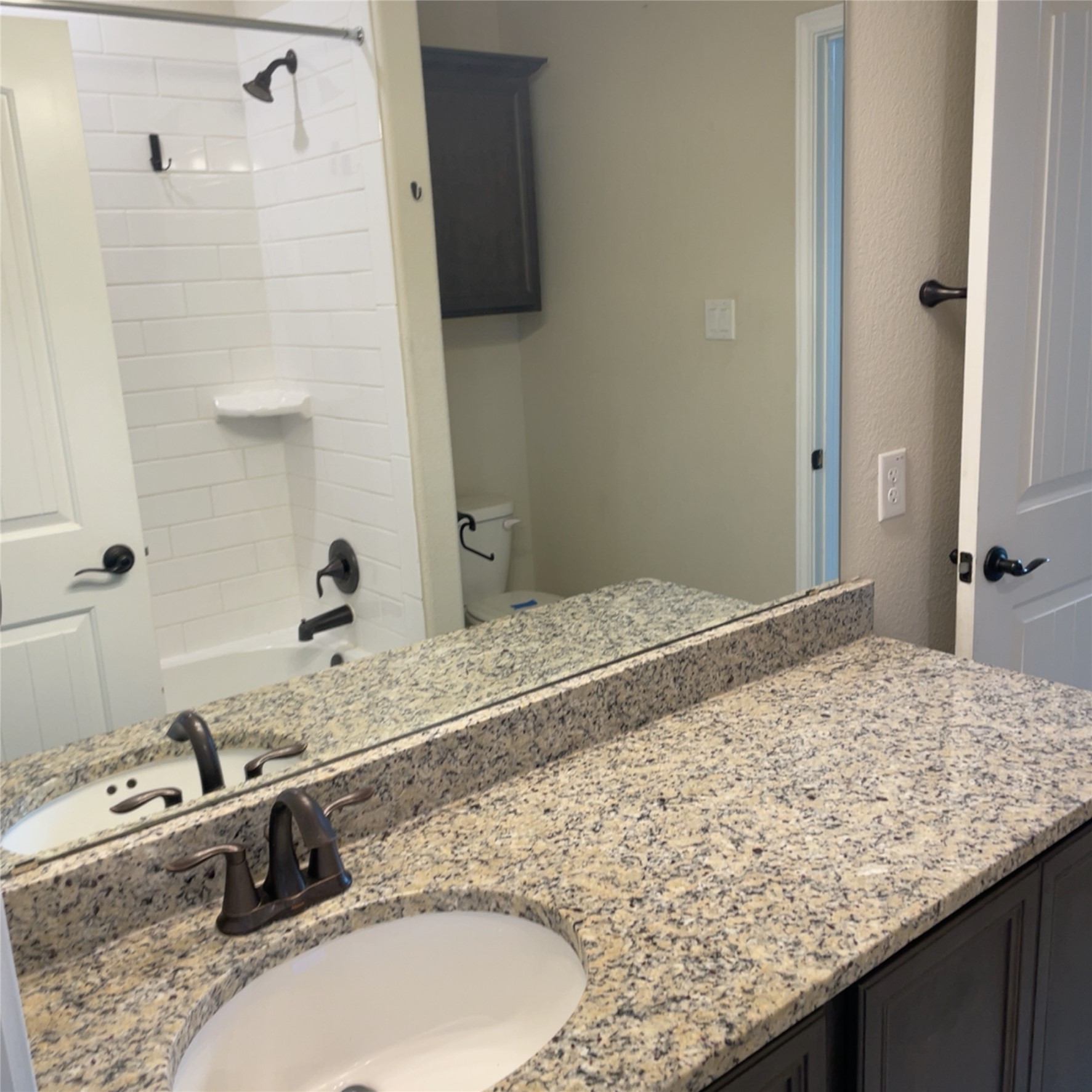 main property photo 7