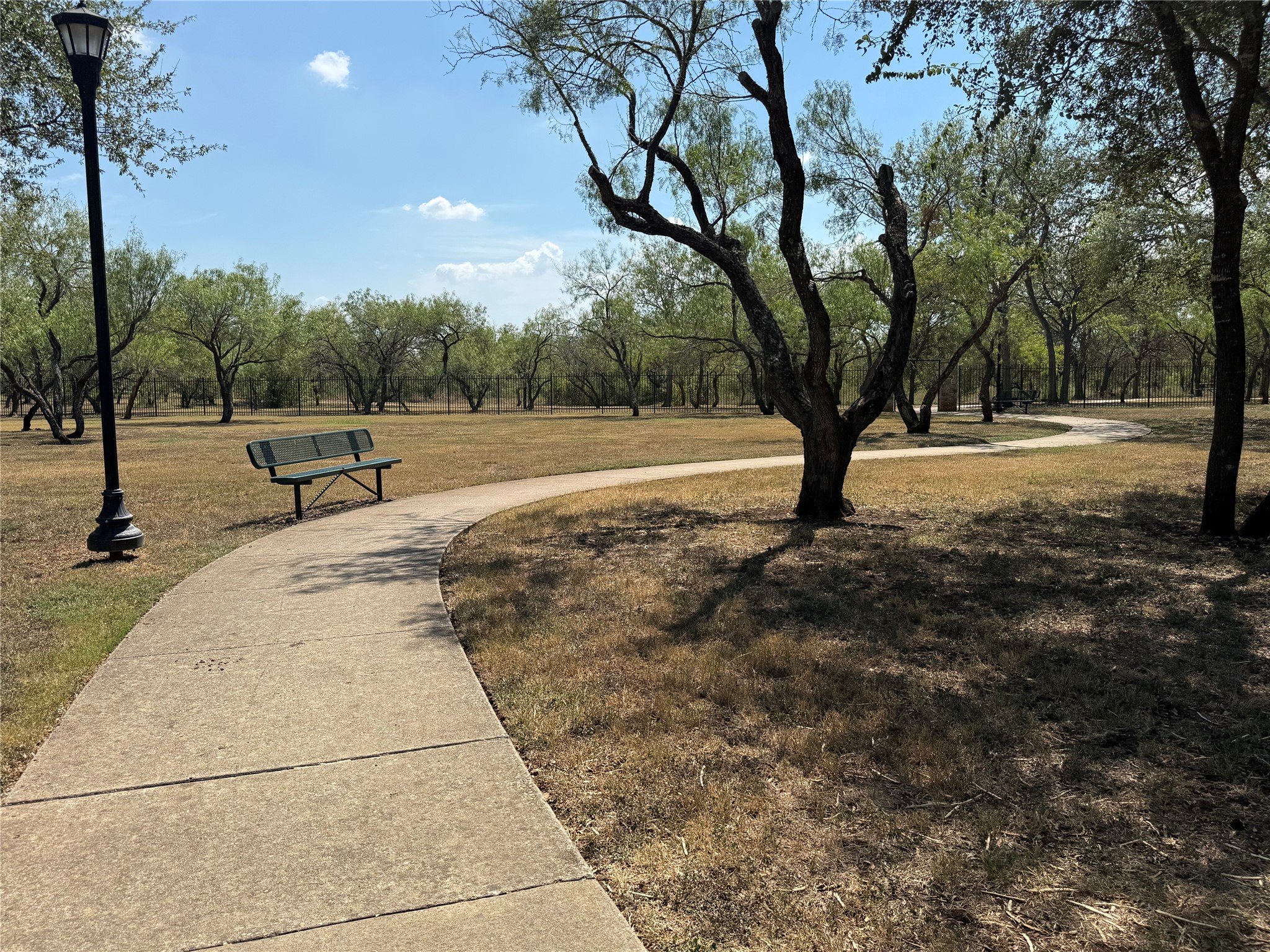 main property photo 36