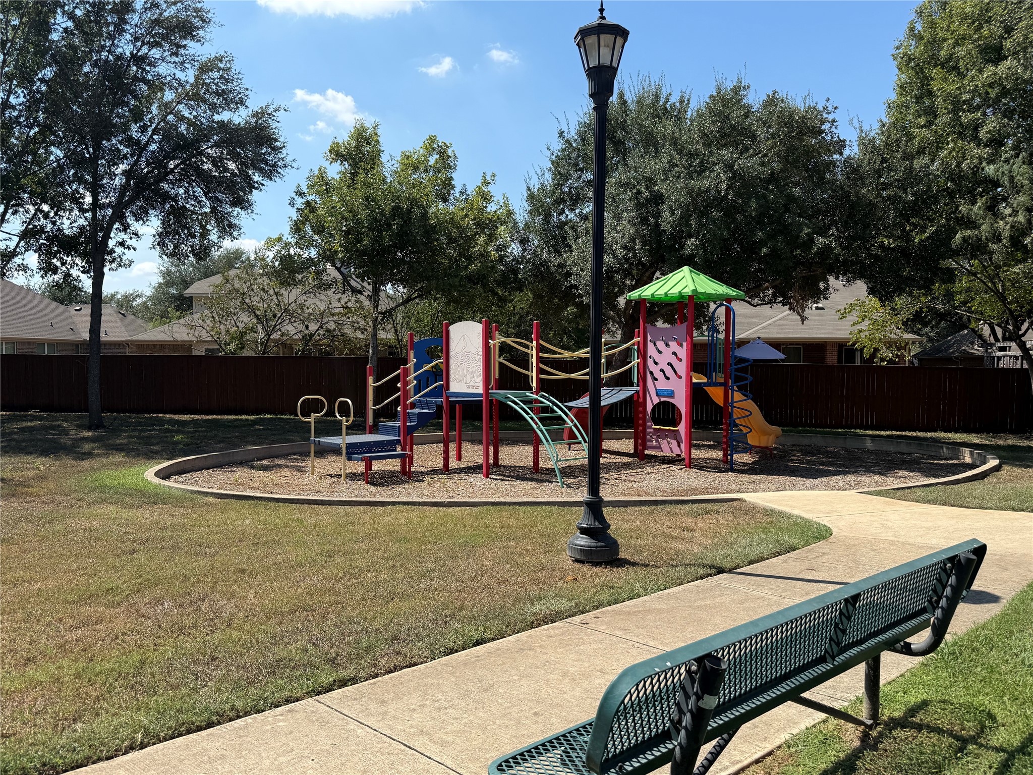 main property photo 39
