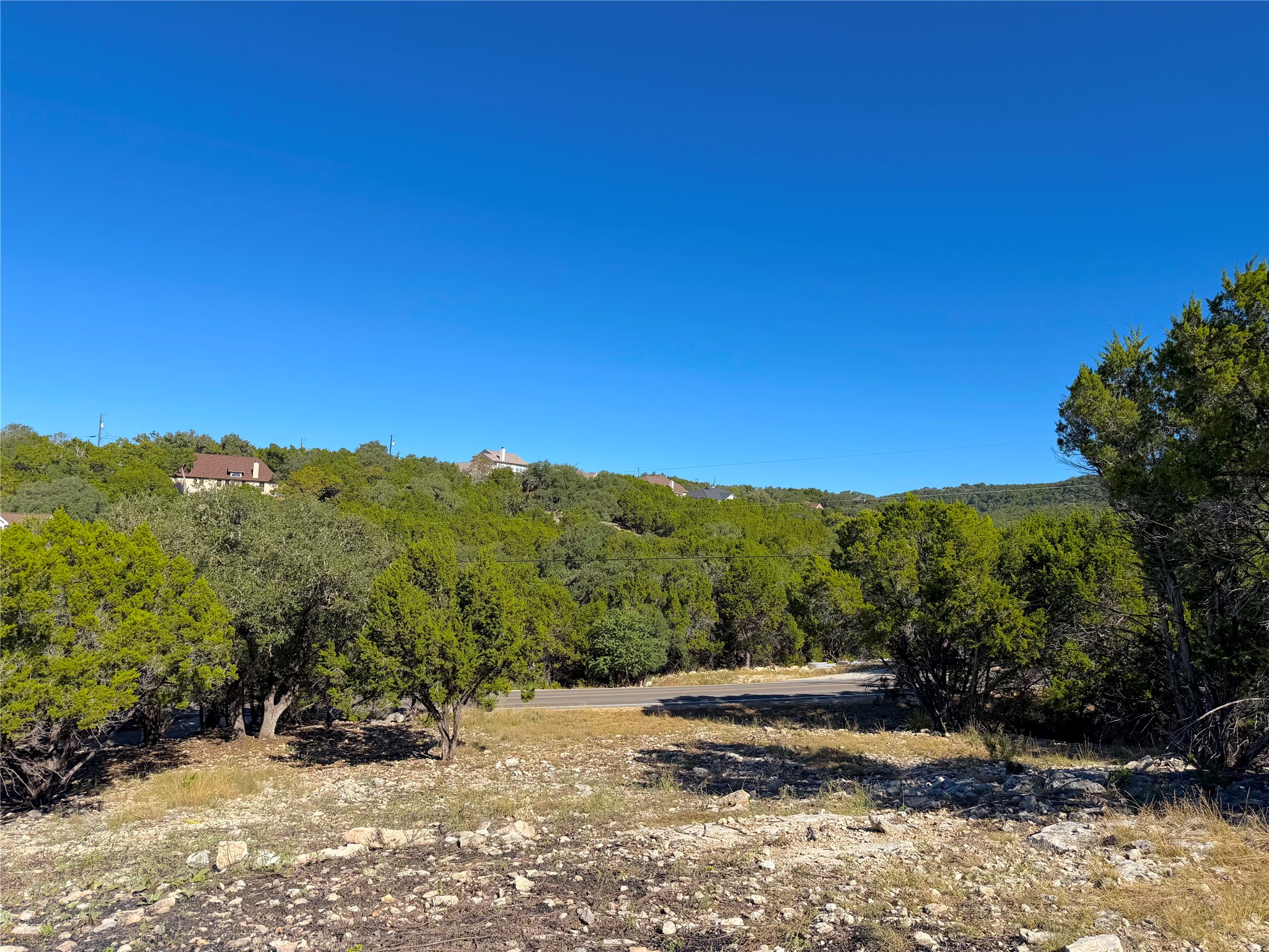 main property photo 11