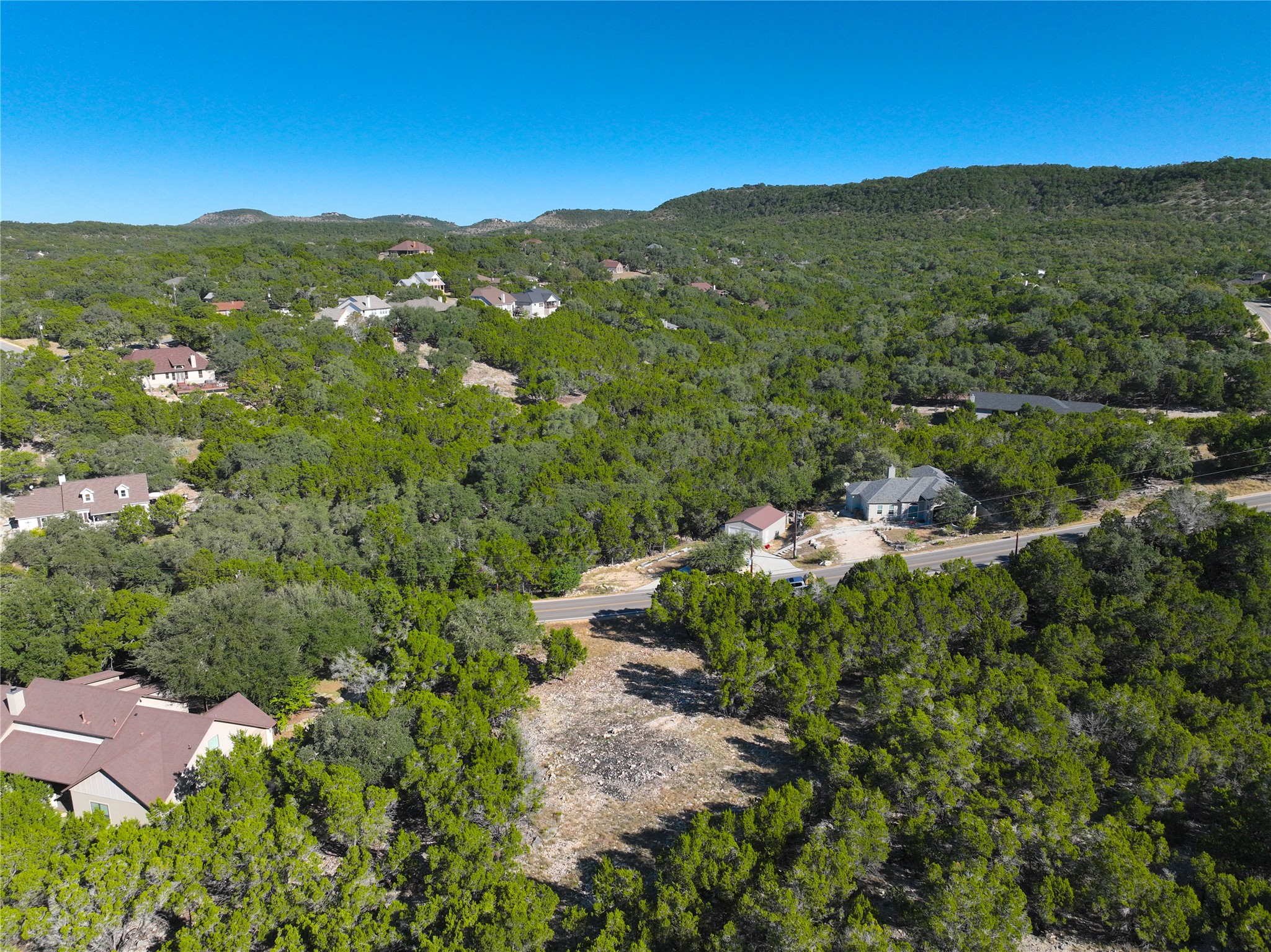 main property photo 14