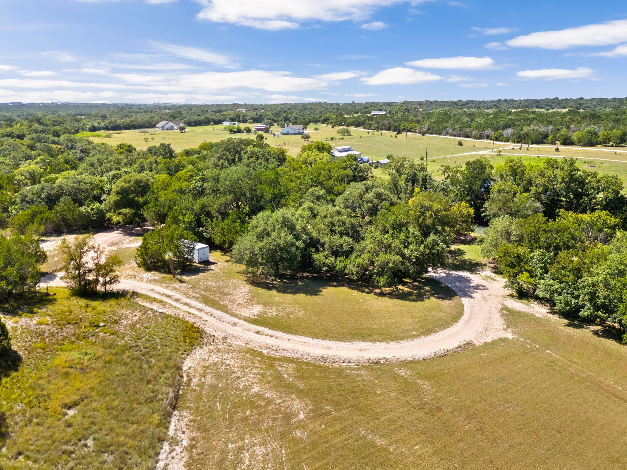 main property photo 33