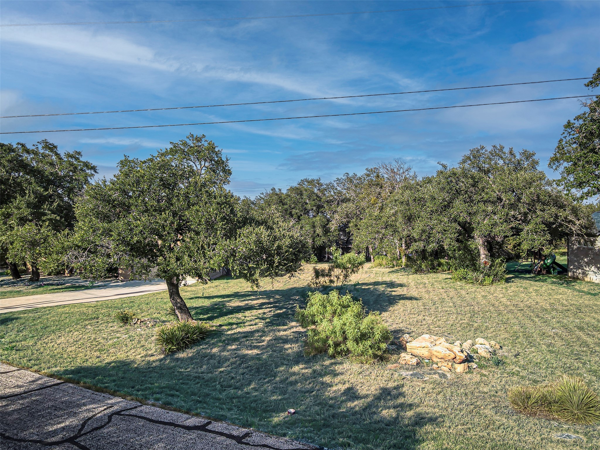 main property photo 21