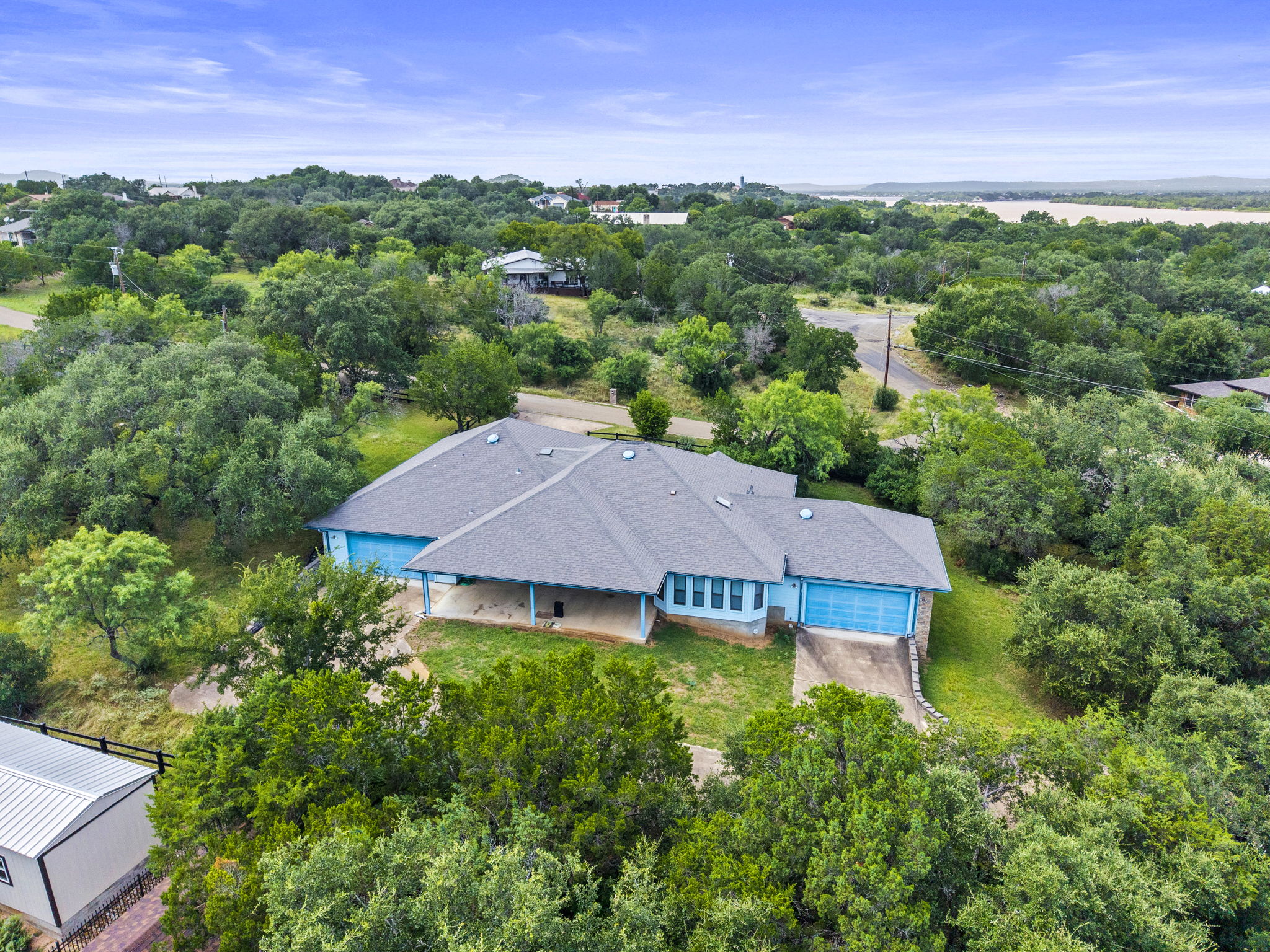 main property photo 20