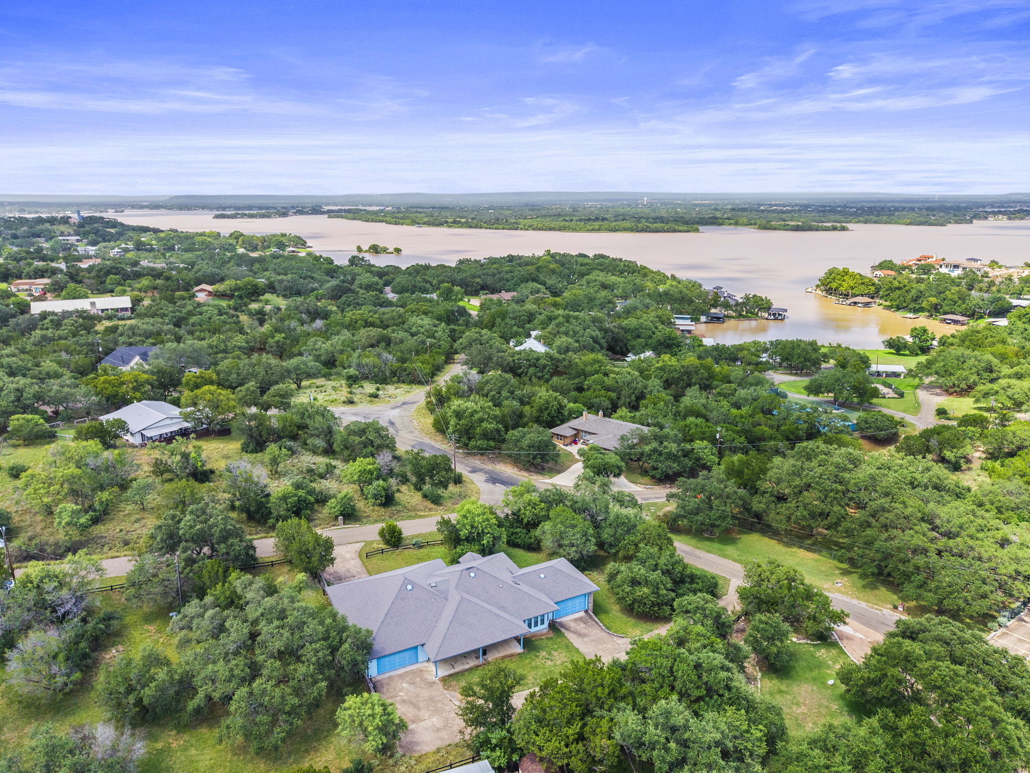 main property photo 21