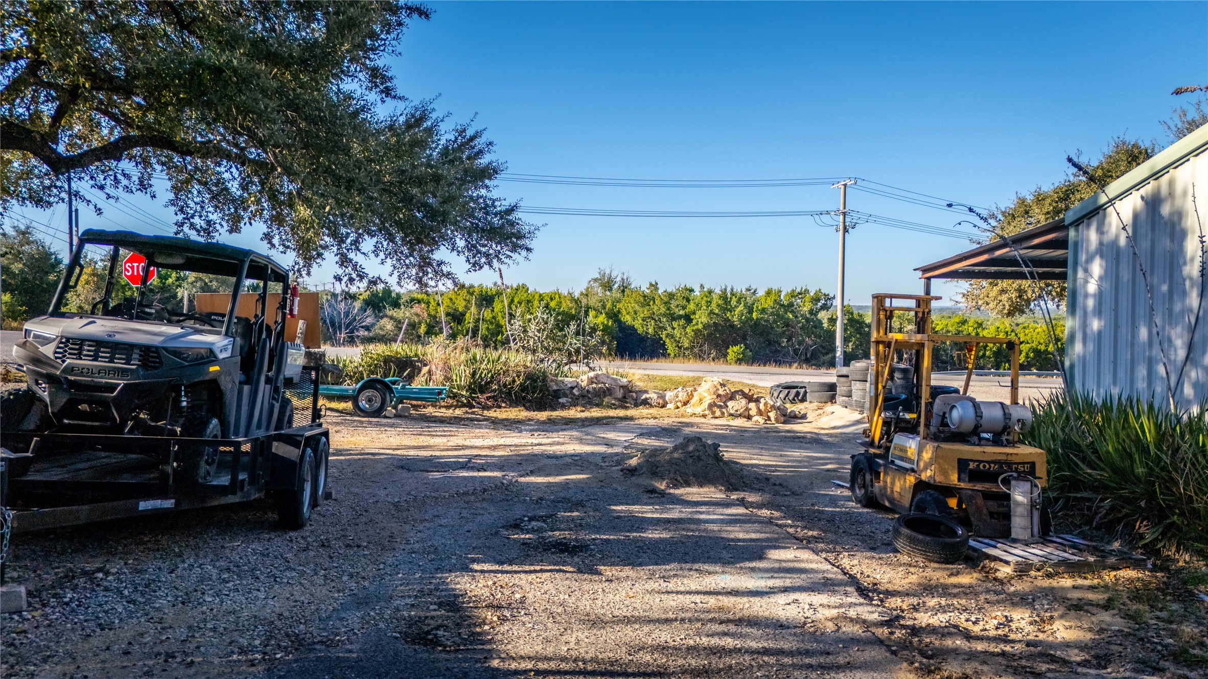 main property photo 18
