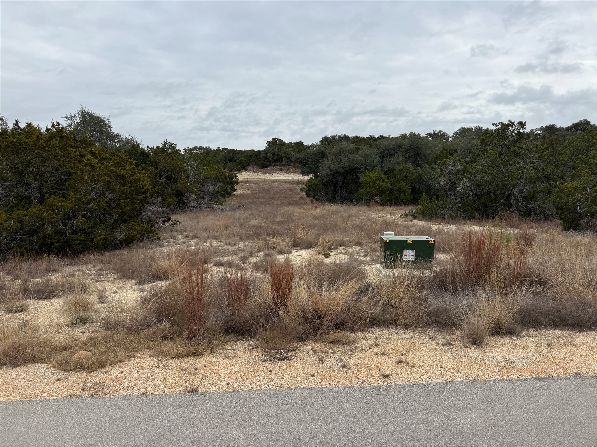 main property photo 16