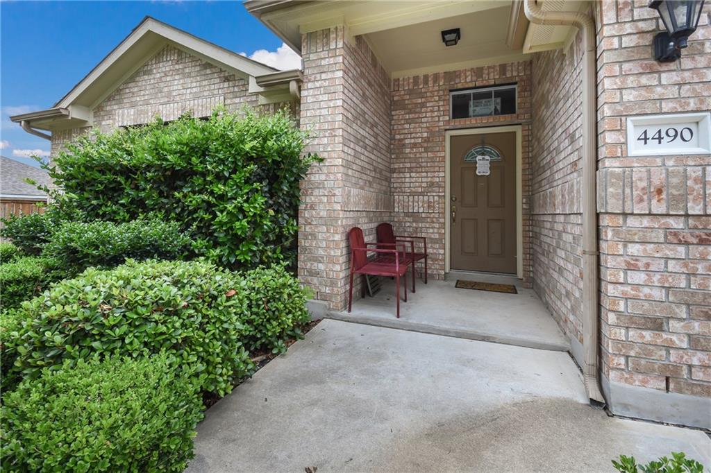 main property photo 3