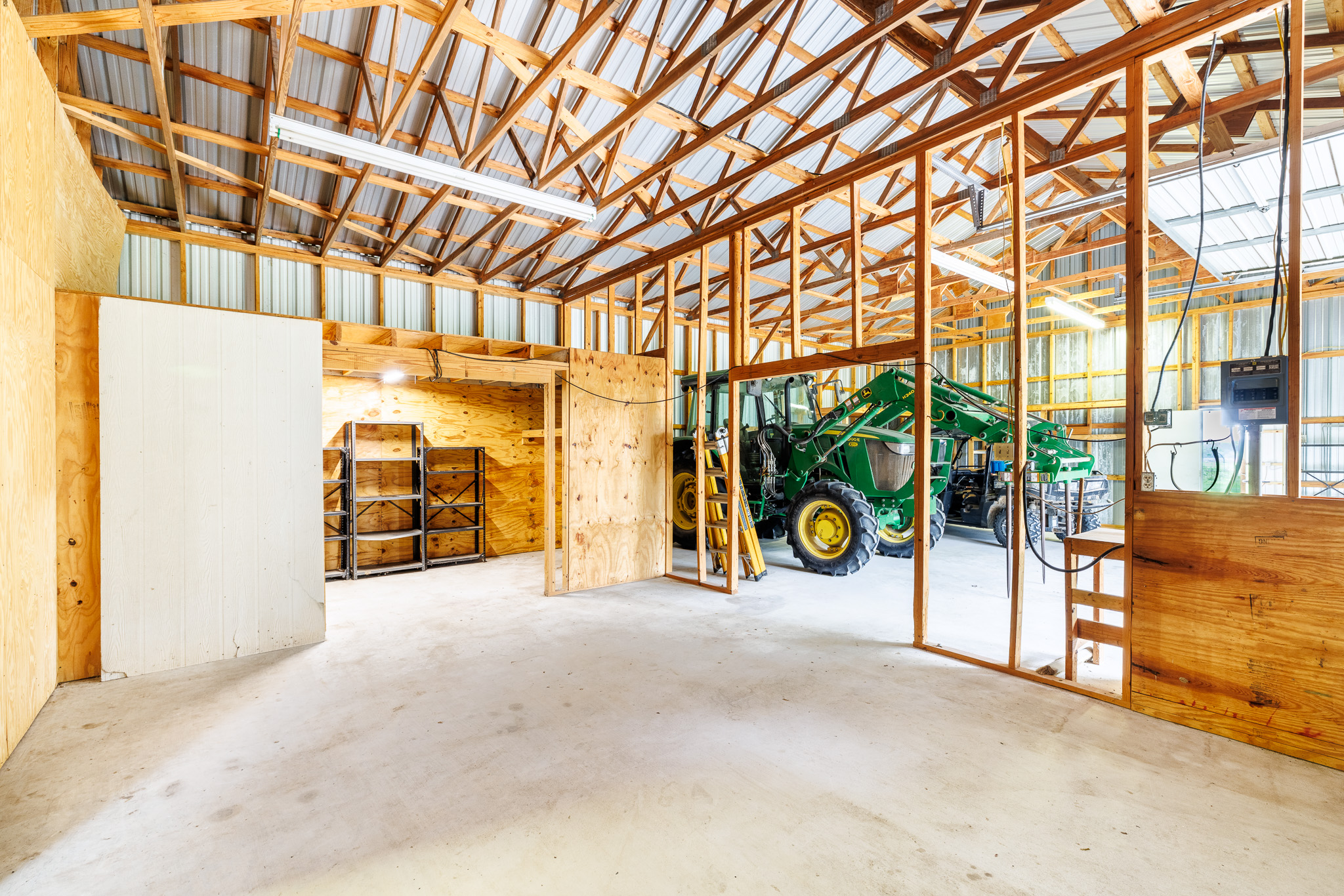 main property photo 29