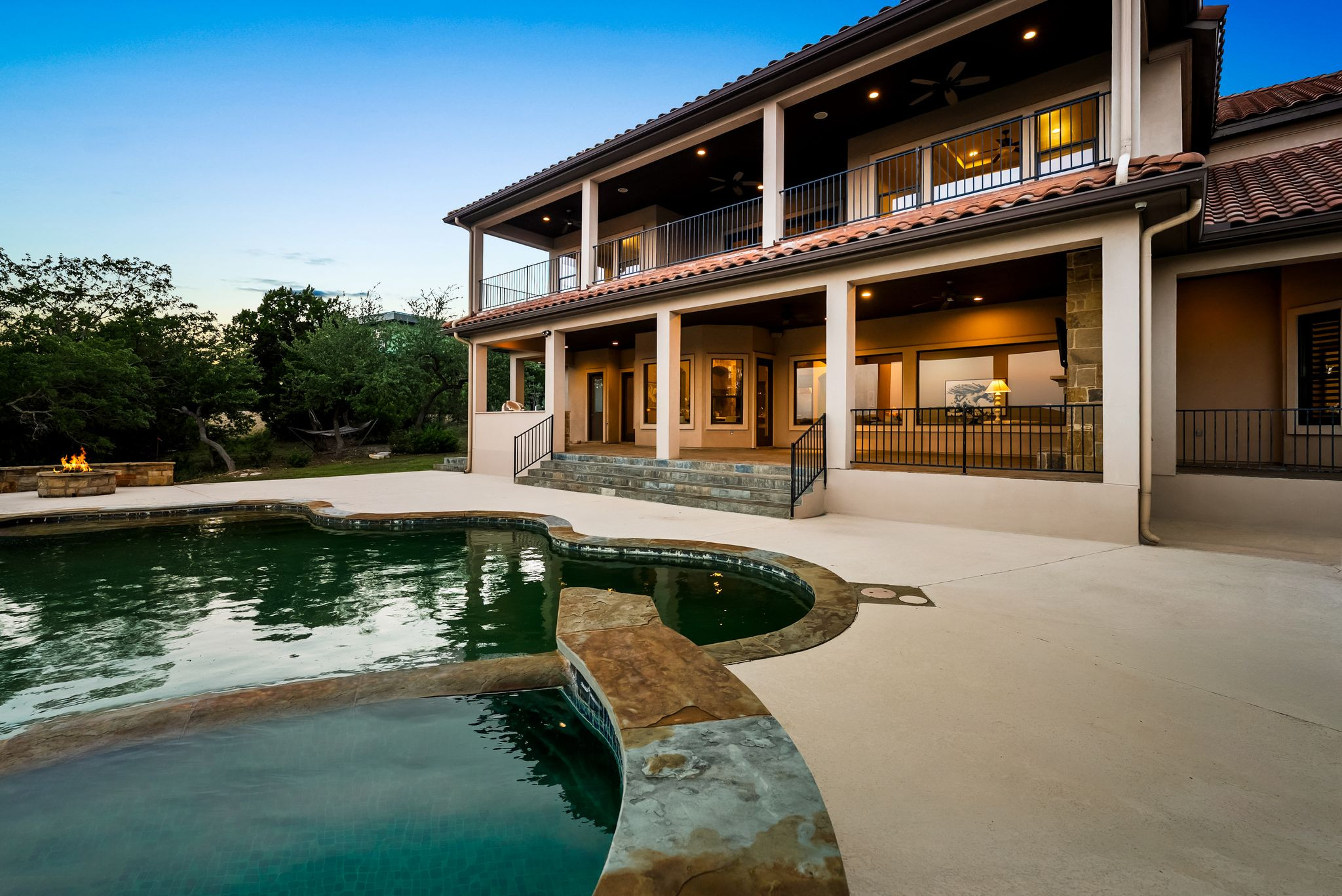 main property photo 35