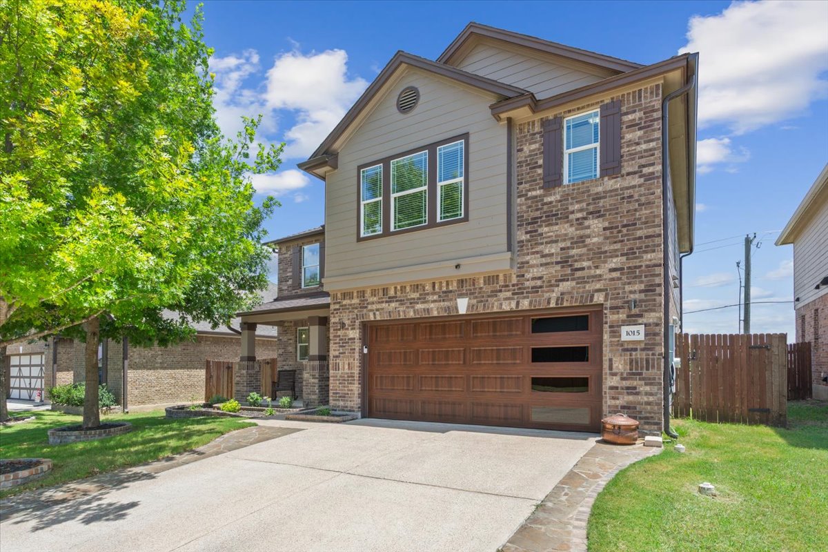 main property photo 2