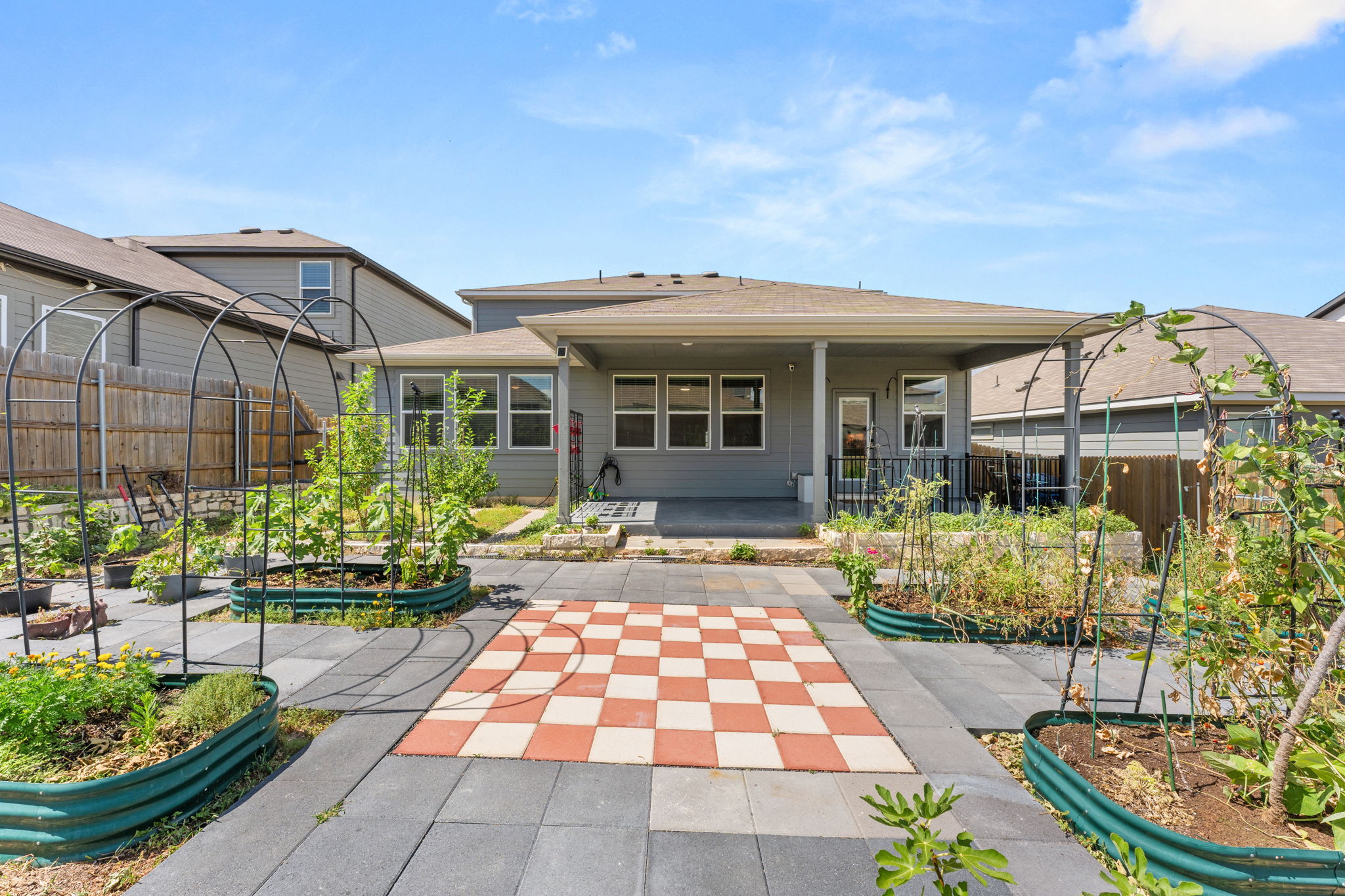 main property photo 31
