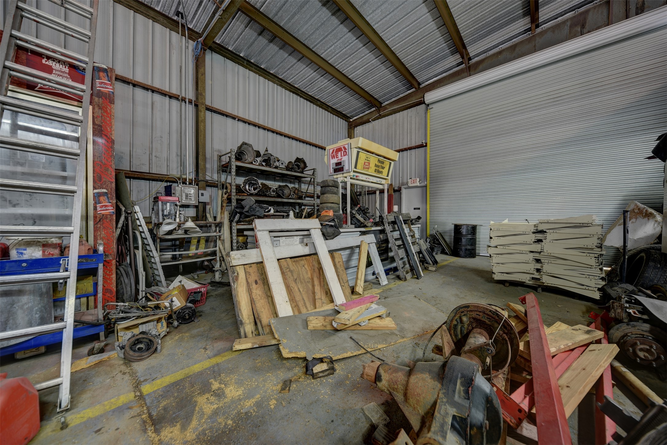 main property photo 16