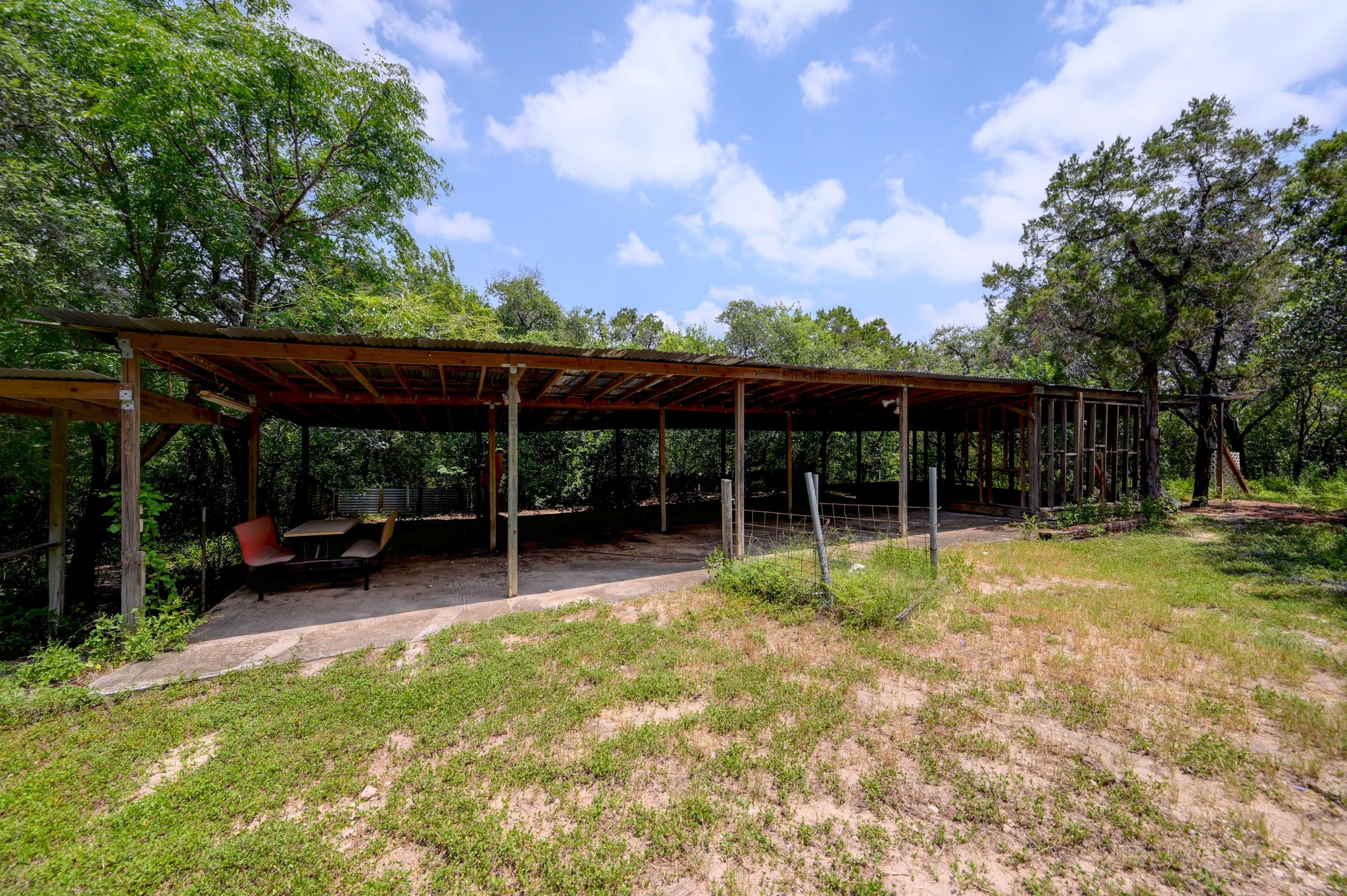 main property photo 34