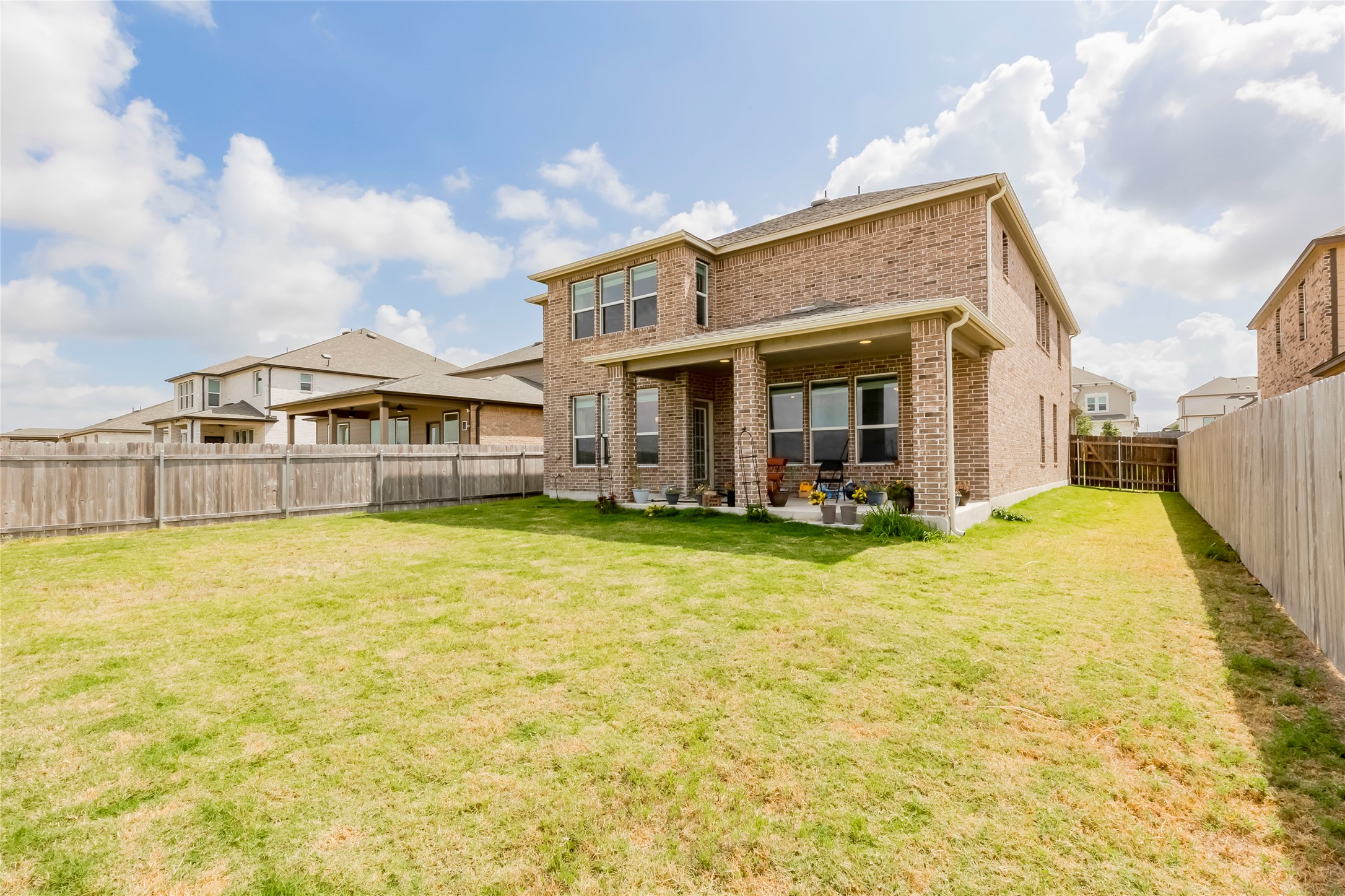 main property photo 37