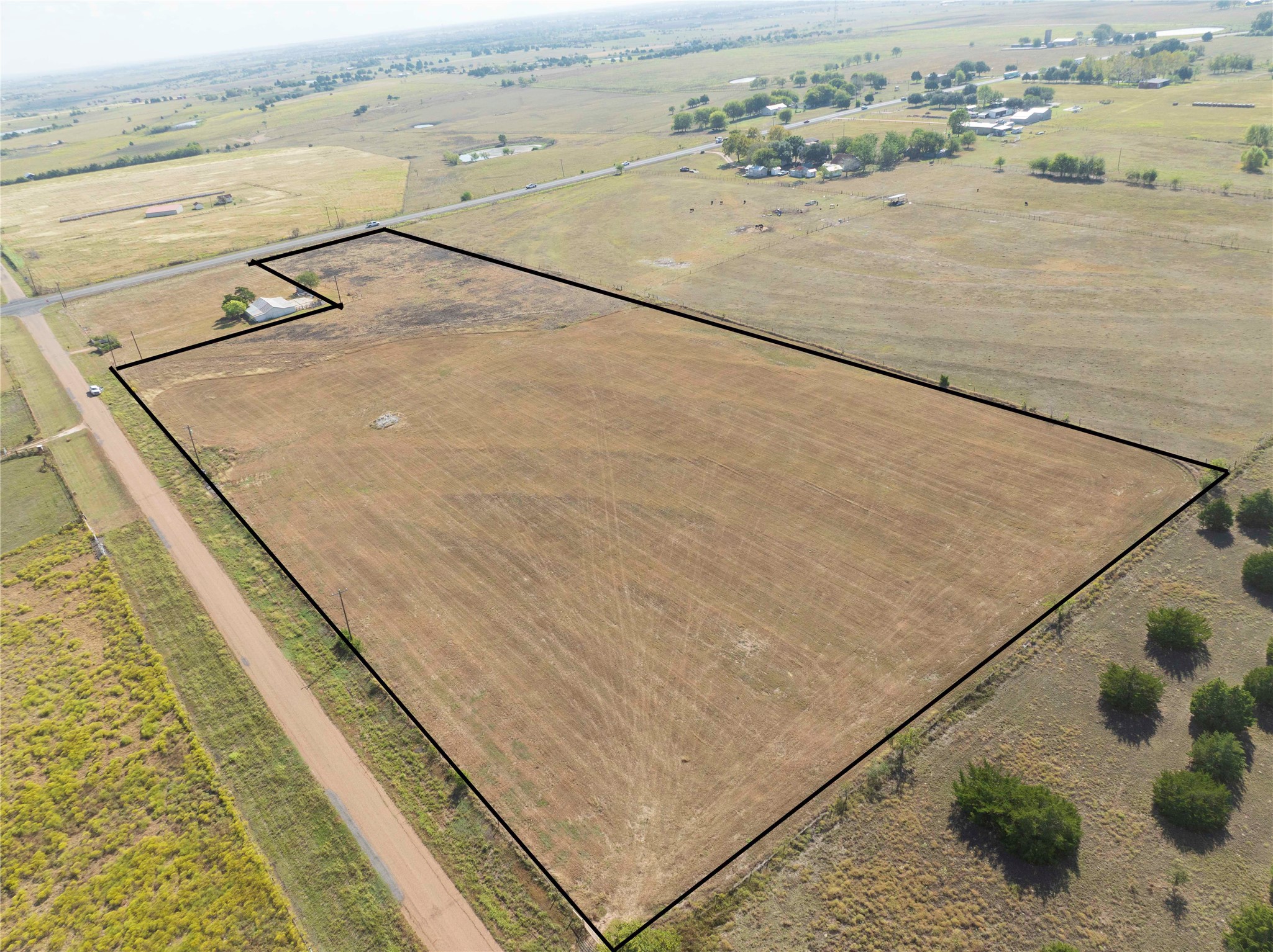 main property photo 3