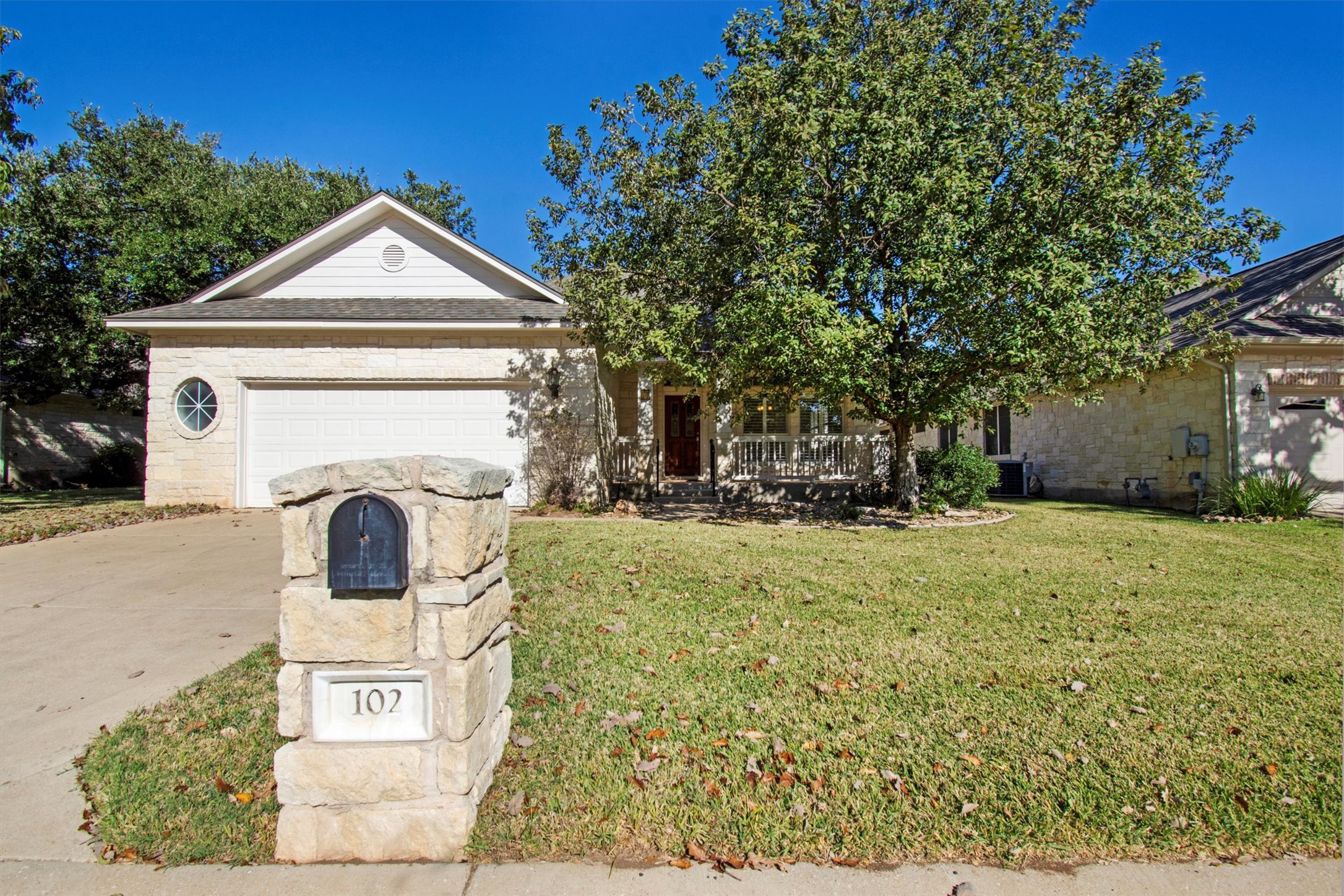 main property photo 1