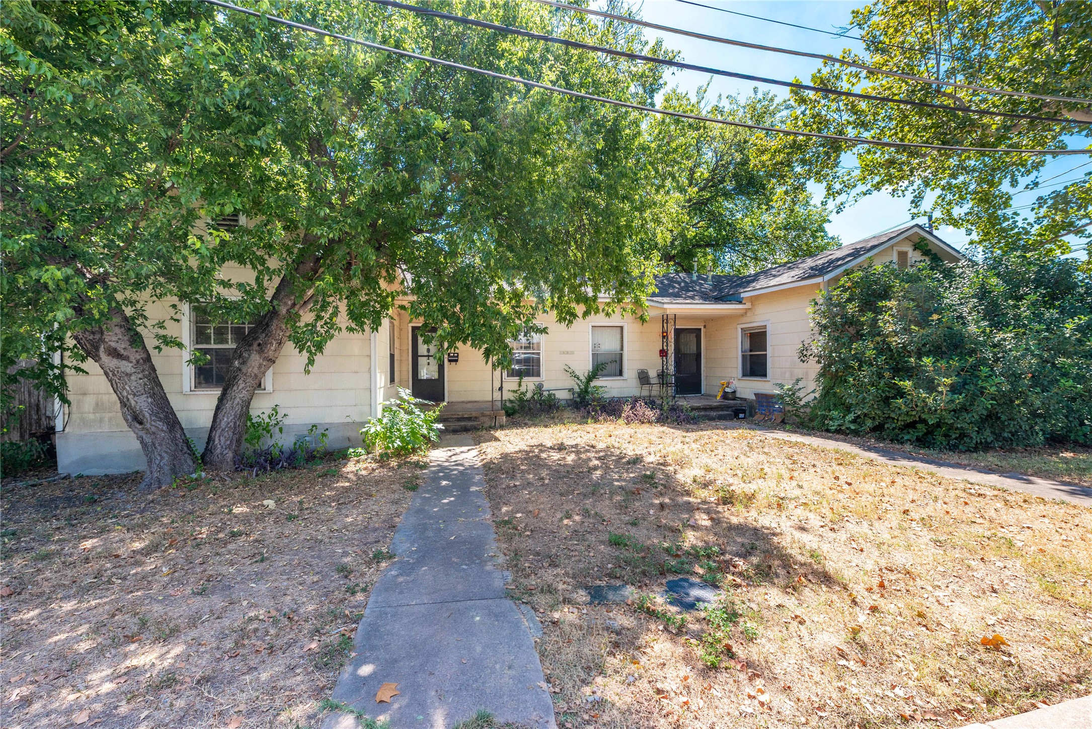main property photo 39