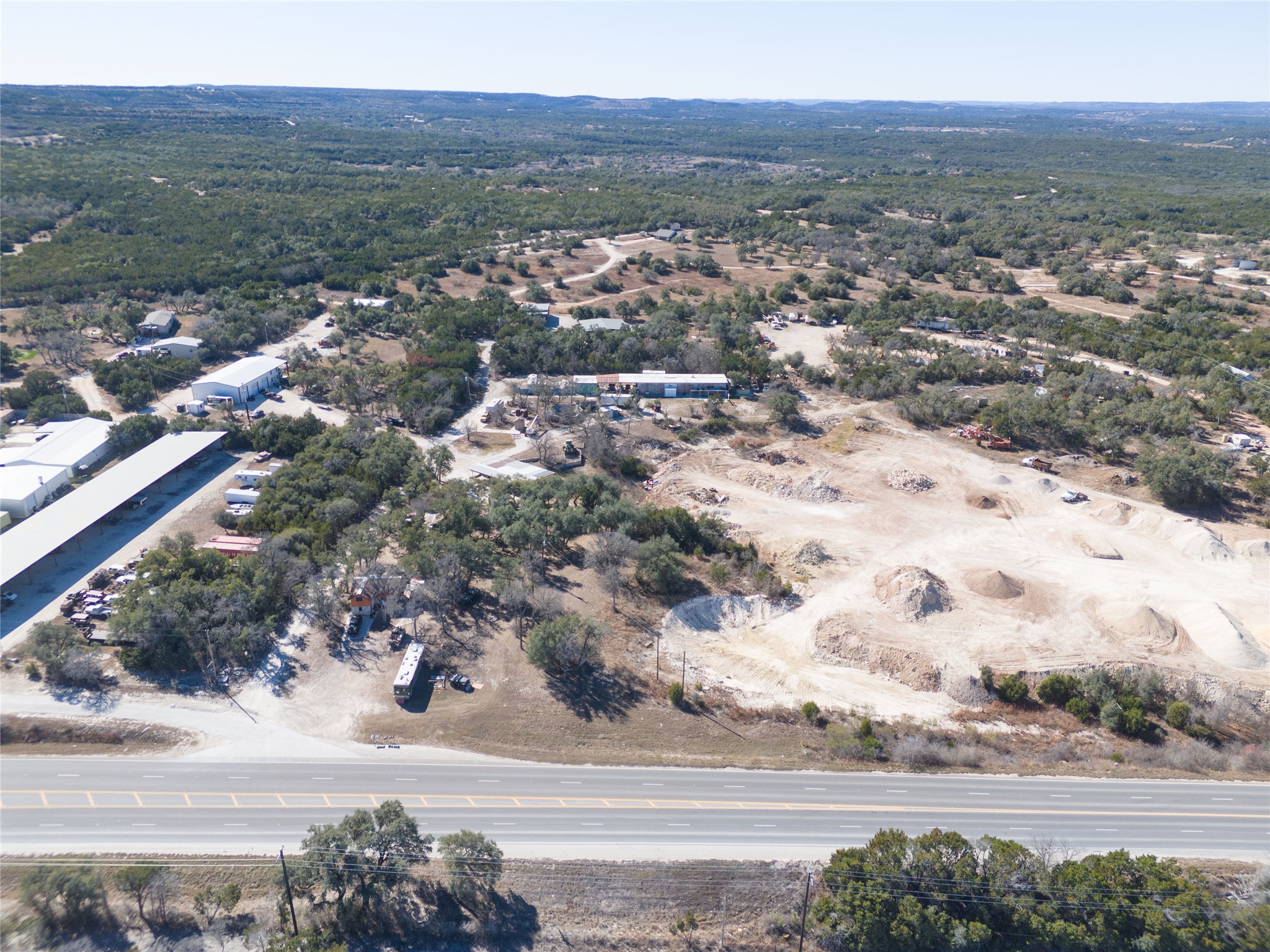 main property photo 33