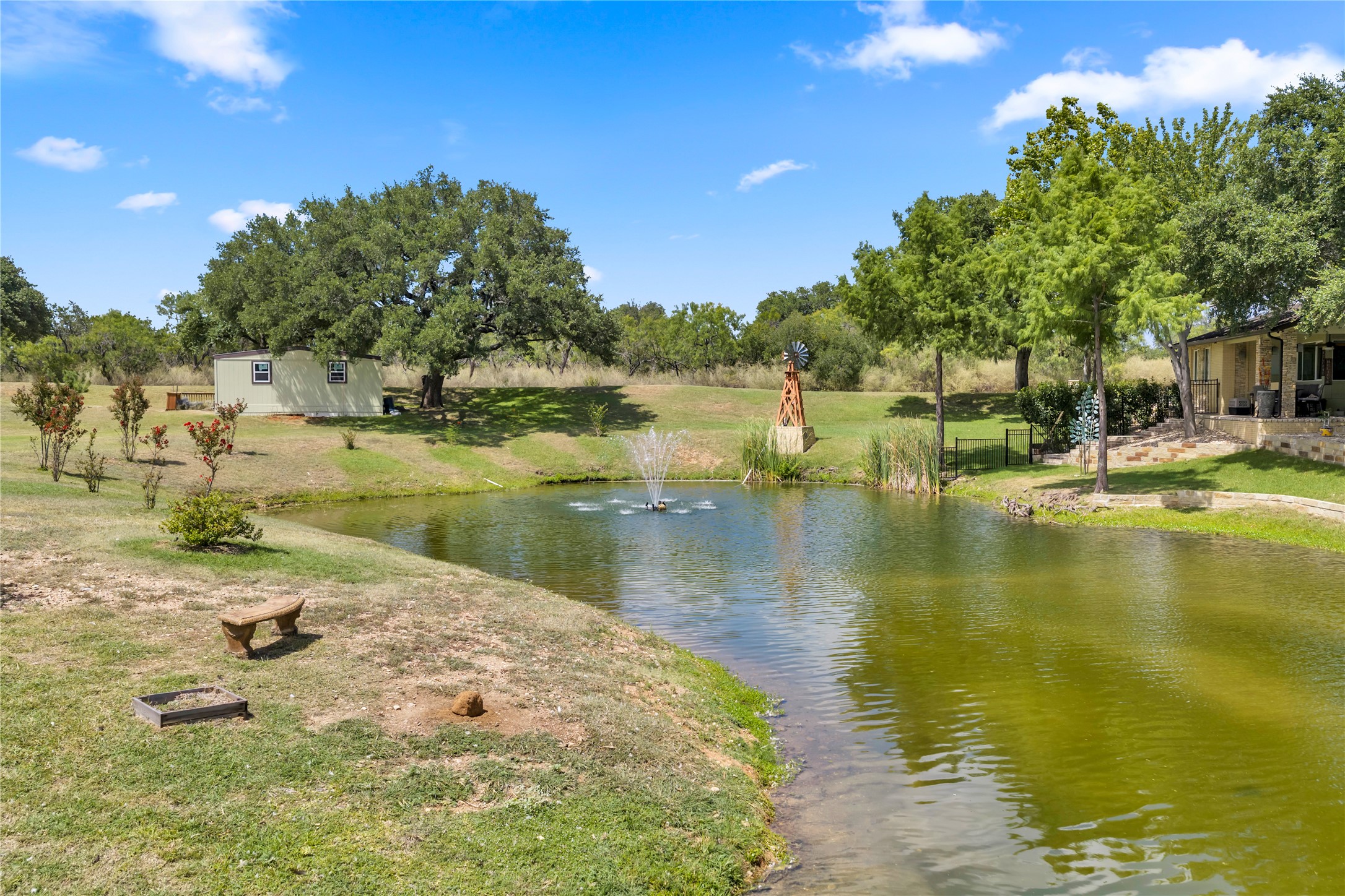 main property photo 33