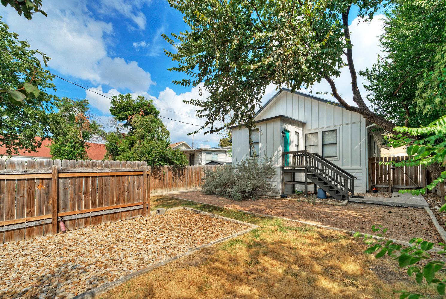 main property photo 29