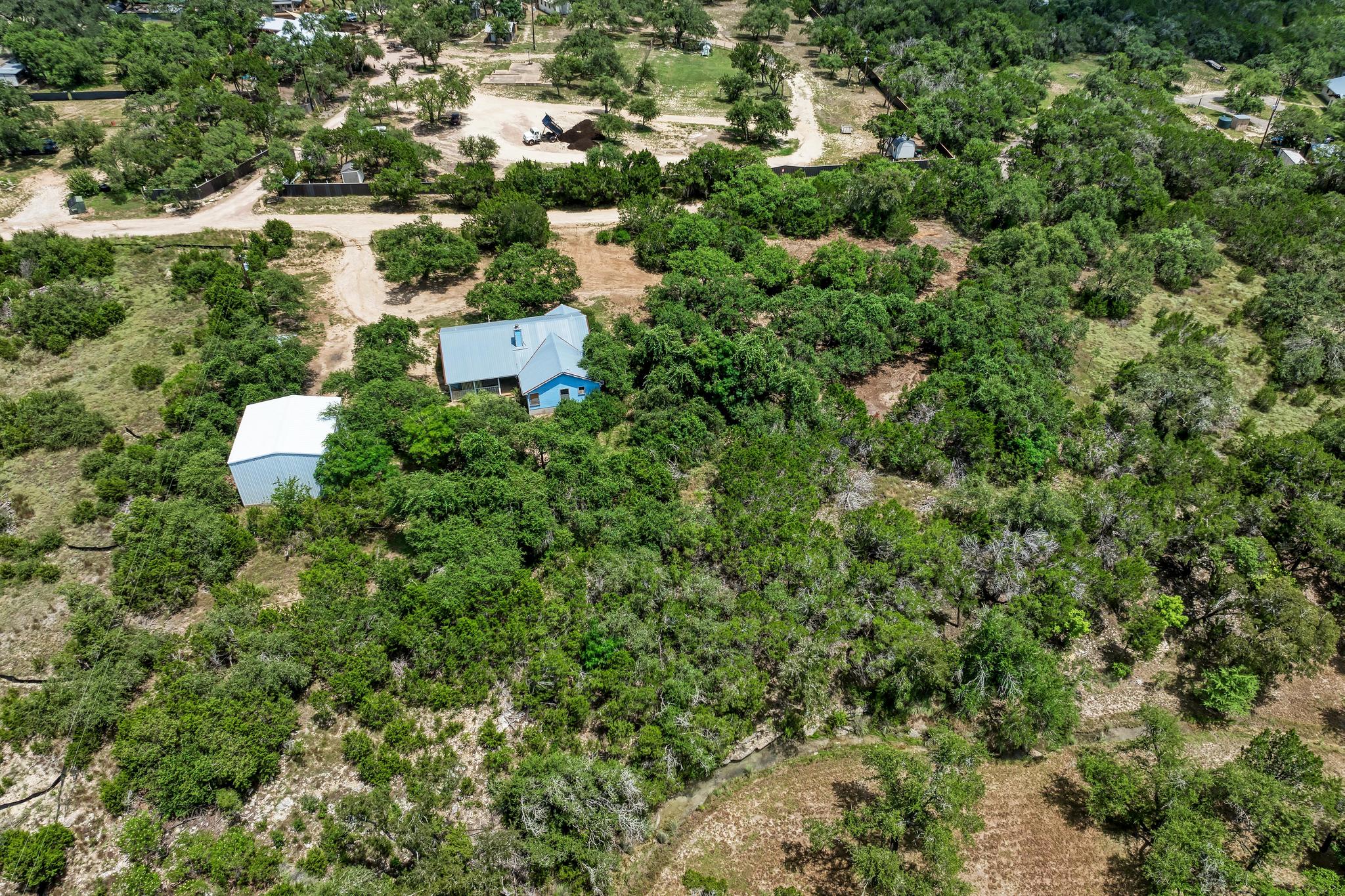 main property photo 18