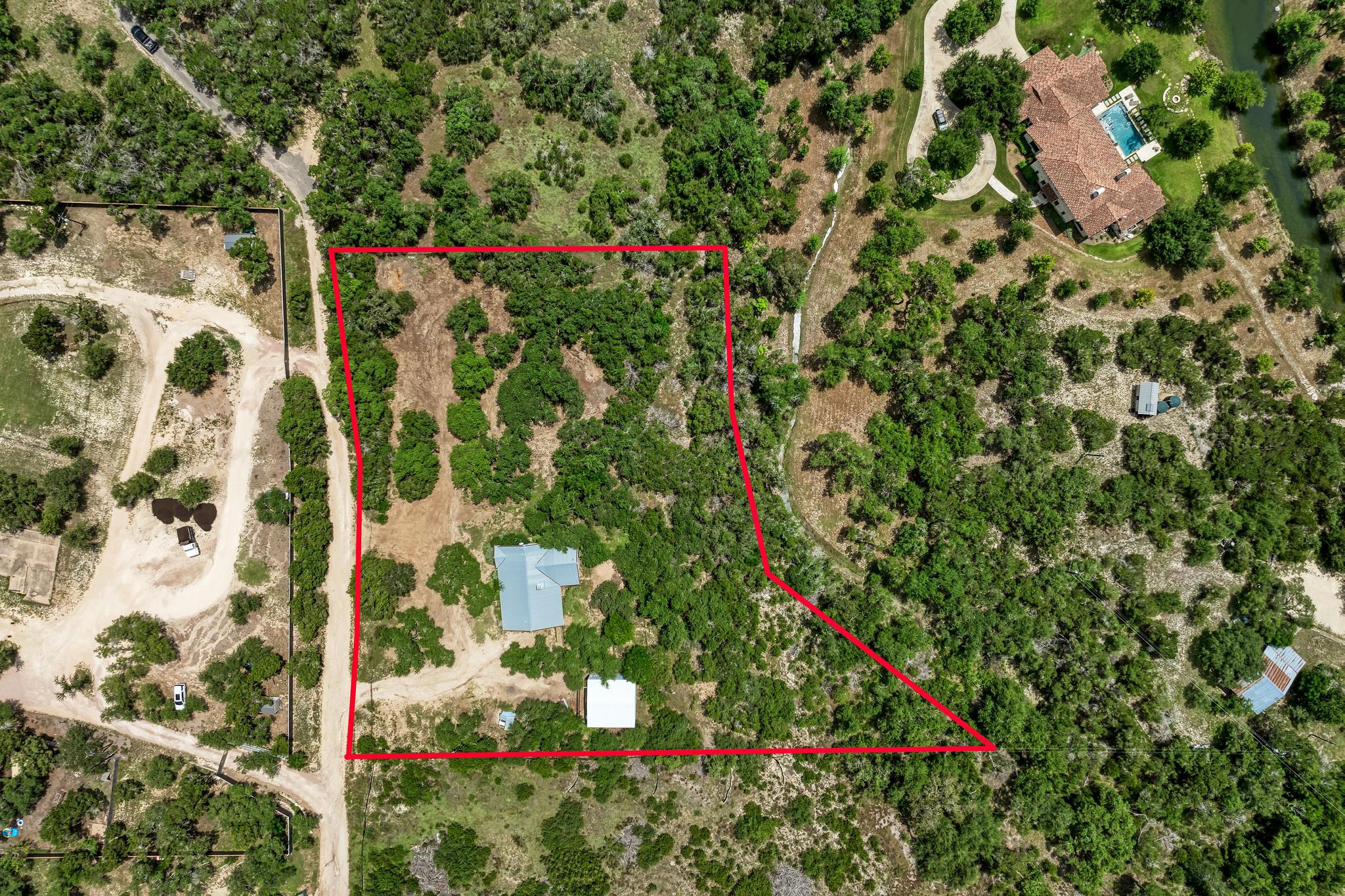 main property photo 4