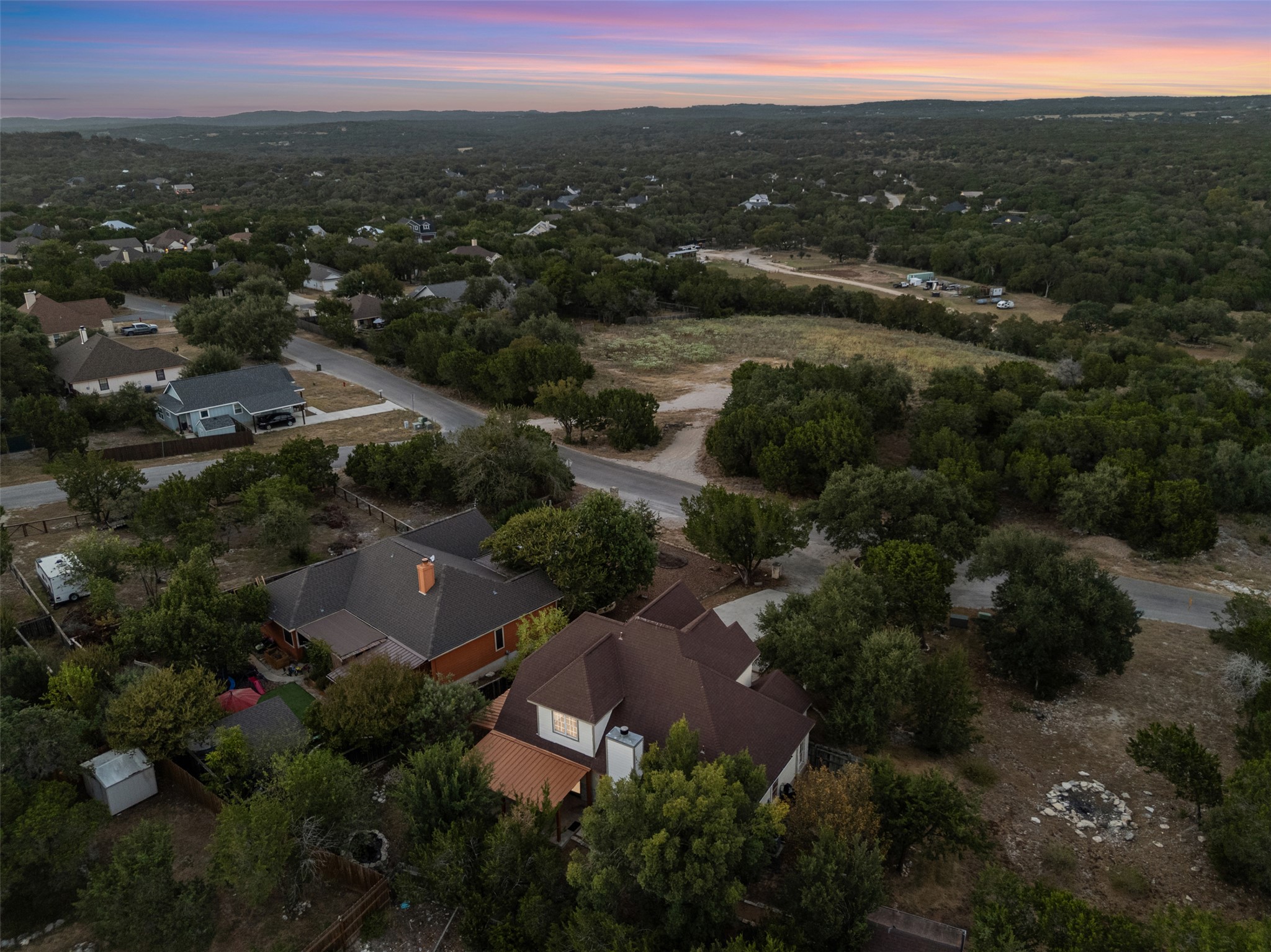 main property photo 34