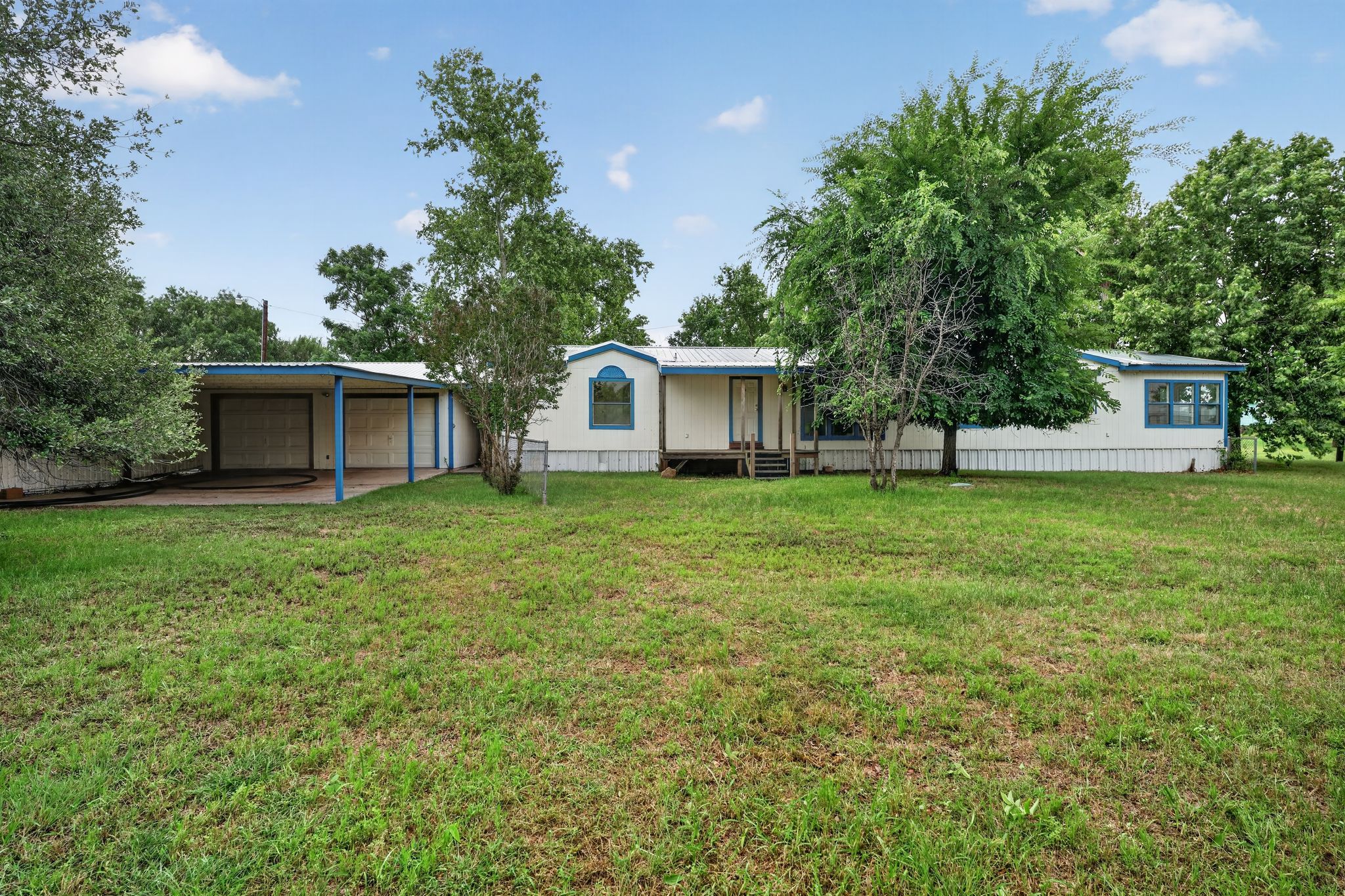main property photo 34