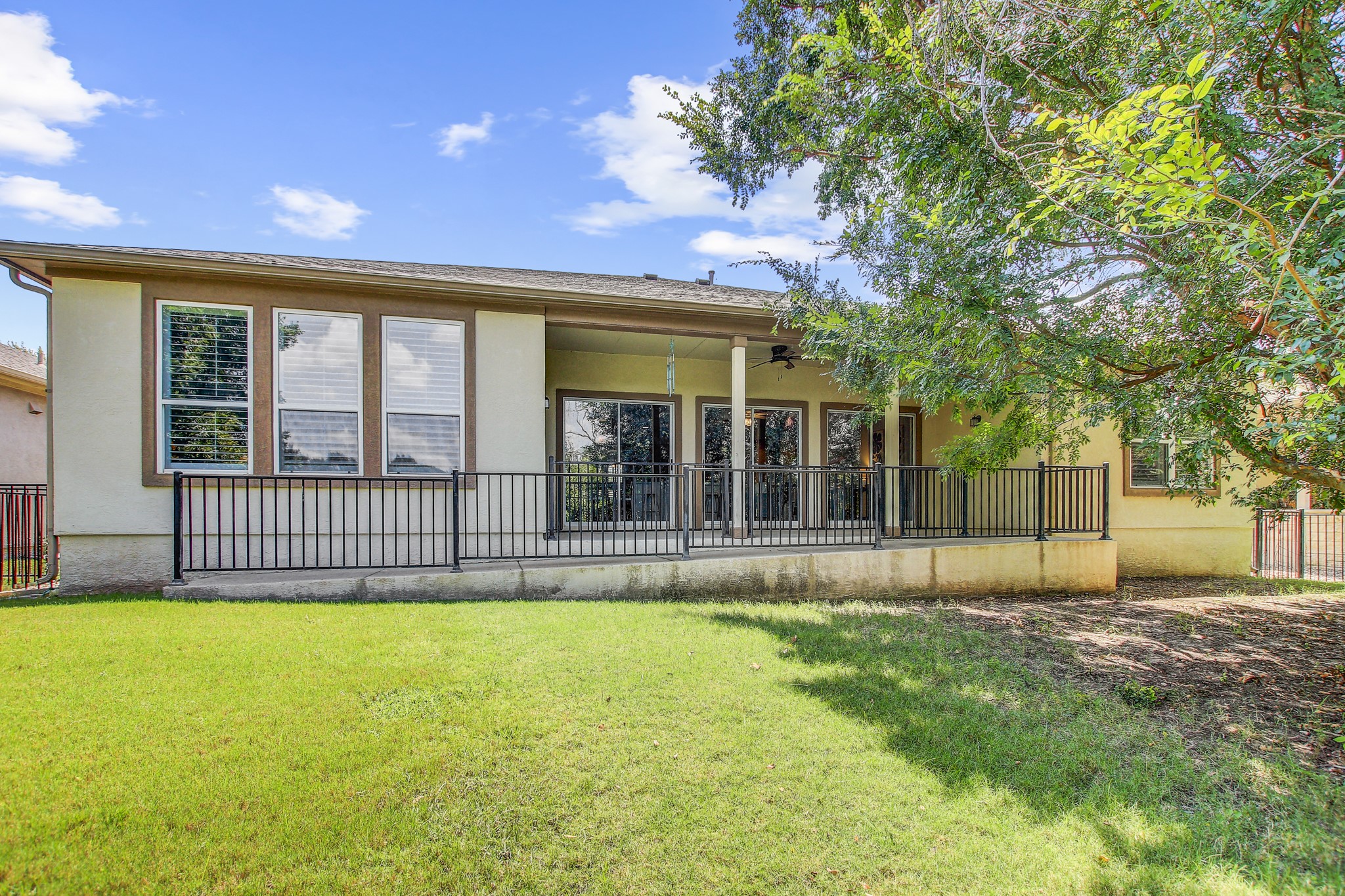 main property photo 39